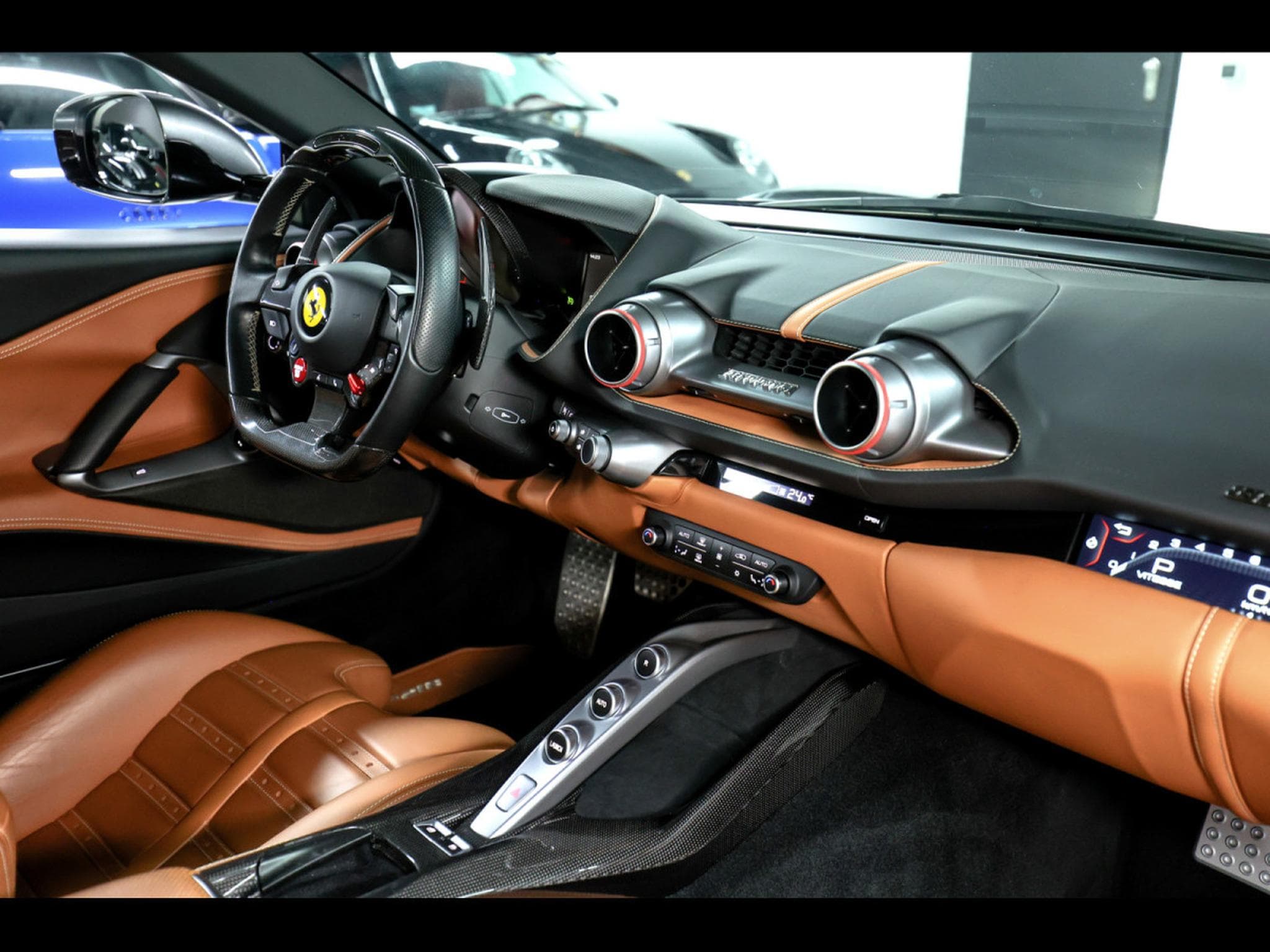Ferrari 812 Superfast 6.5 V12 – POWER 09/2026 - PPF – GRIGIO SILVERSTONE (2018) - Photo 13