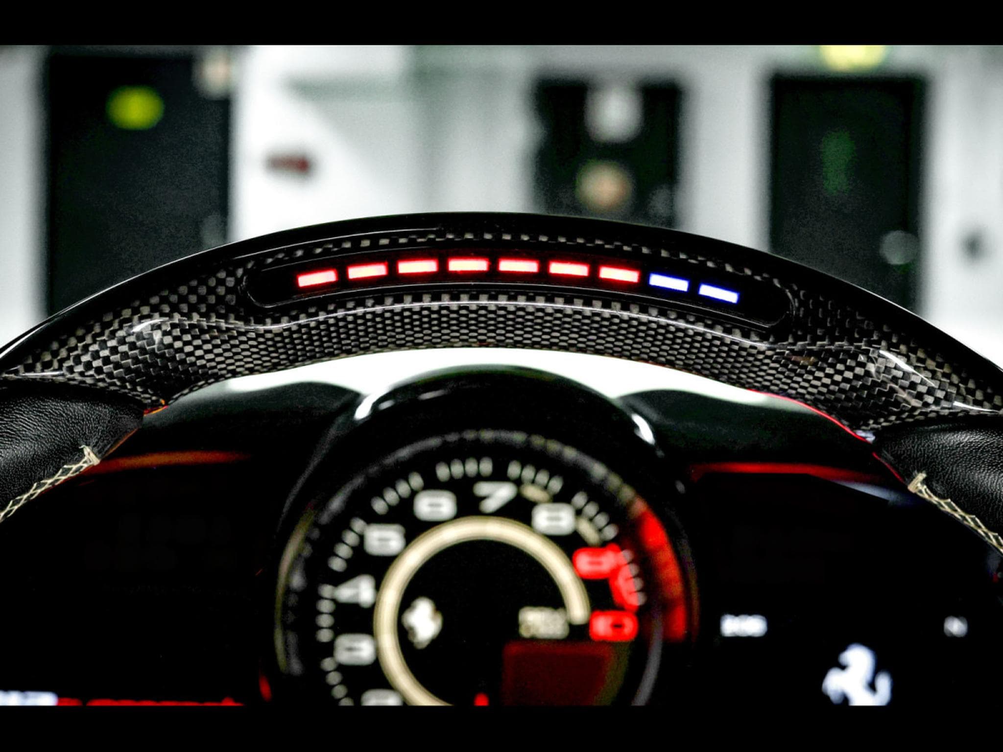 Ferrari 812 Superfast 6.5 V12 – POWER 09/2026 - PPF – GRIGIO SILVERSTONE (2018) - Photo 23