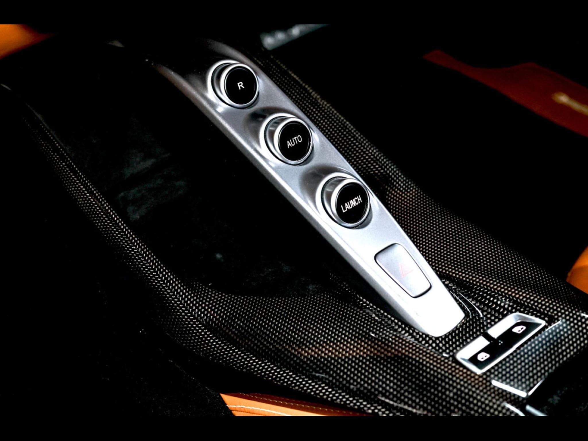 Ferrari 812 Superfast 6.5 V12 – POWER 09/2026 - PPF – GRIGIO SILVERSTONE (2018) - Photo 25