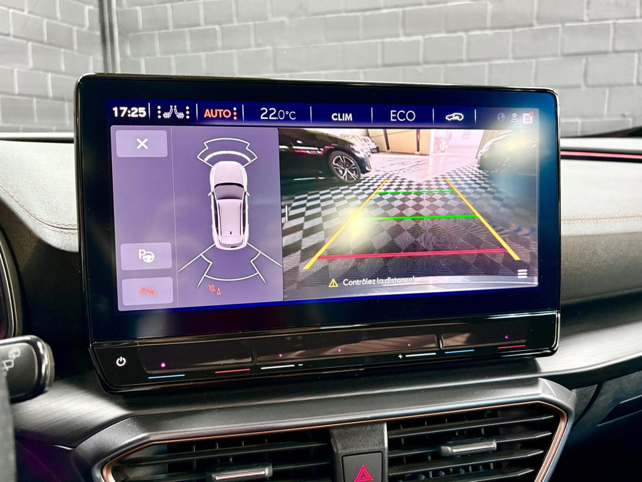 Cupra Formentor VZ 245CV eHybrid DSG6 *PANO*MATRIX*Caméra* *VSS* (2023) - Foto 16