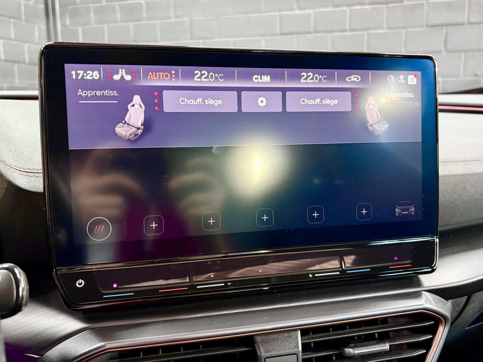 Cupra Formentor VZ 245CV eHybrid DSG6 *PANO*MATRIX*Caméra* *VSS* (2023) - Foto 17