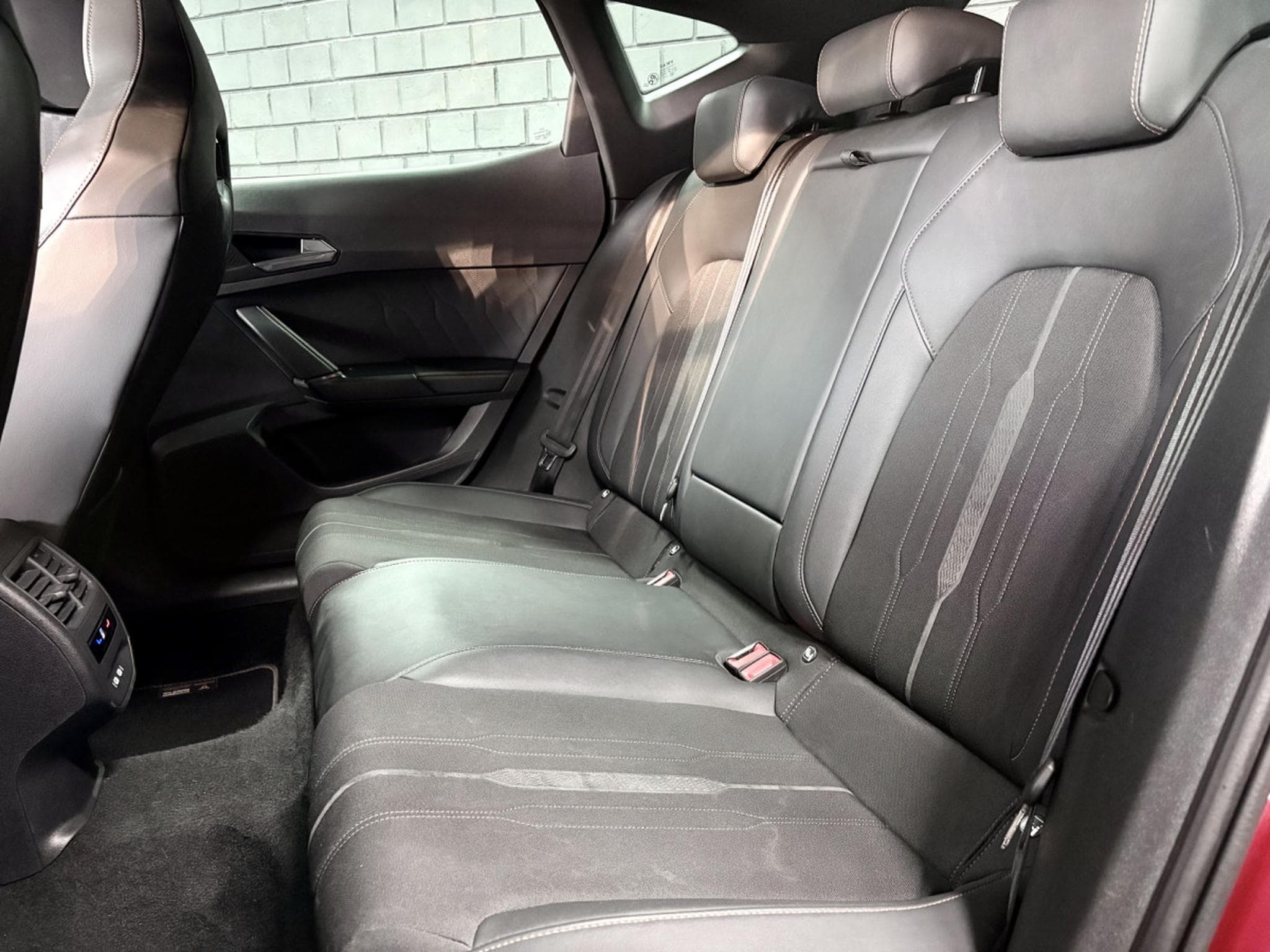 Cupra Formentor VZ 245CV eHybrid DSG6 *PANO*MATRIX*Caméra* *VSS* (2023) - Foto 22