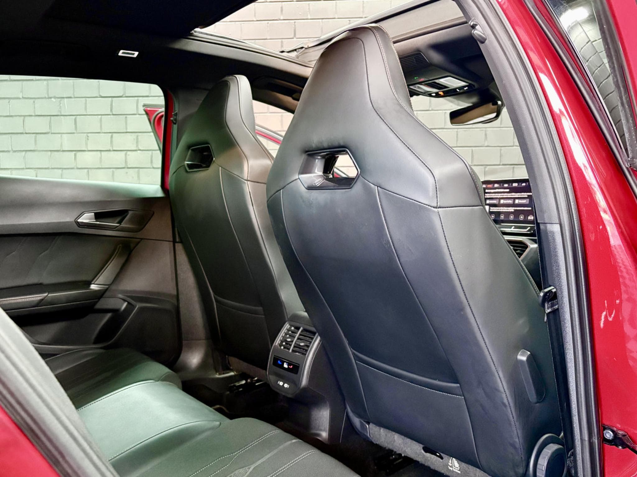 Cupra Formentor VZ 245CV eHybrid DSG6 *PANO*MATRIX*Caméra* *VSS* (2023) - Foto 23