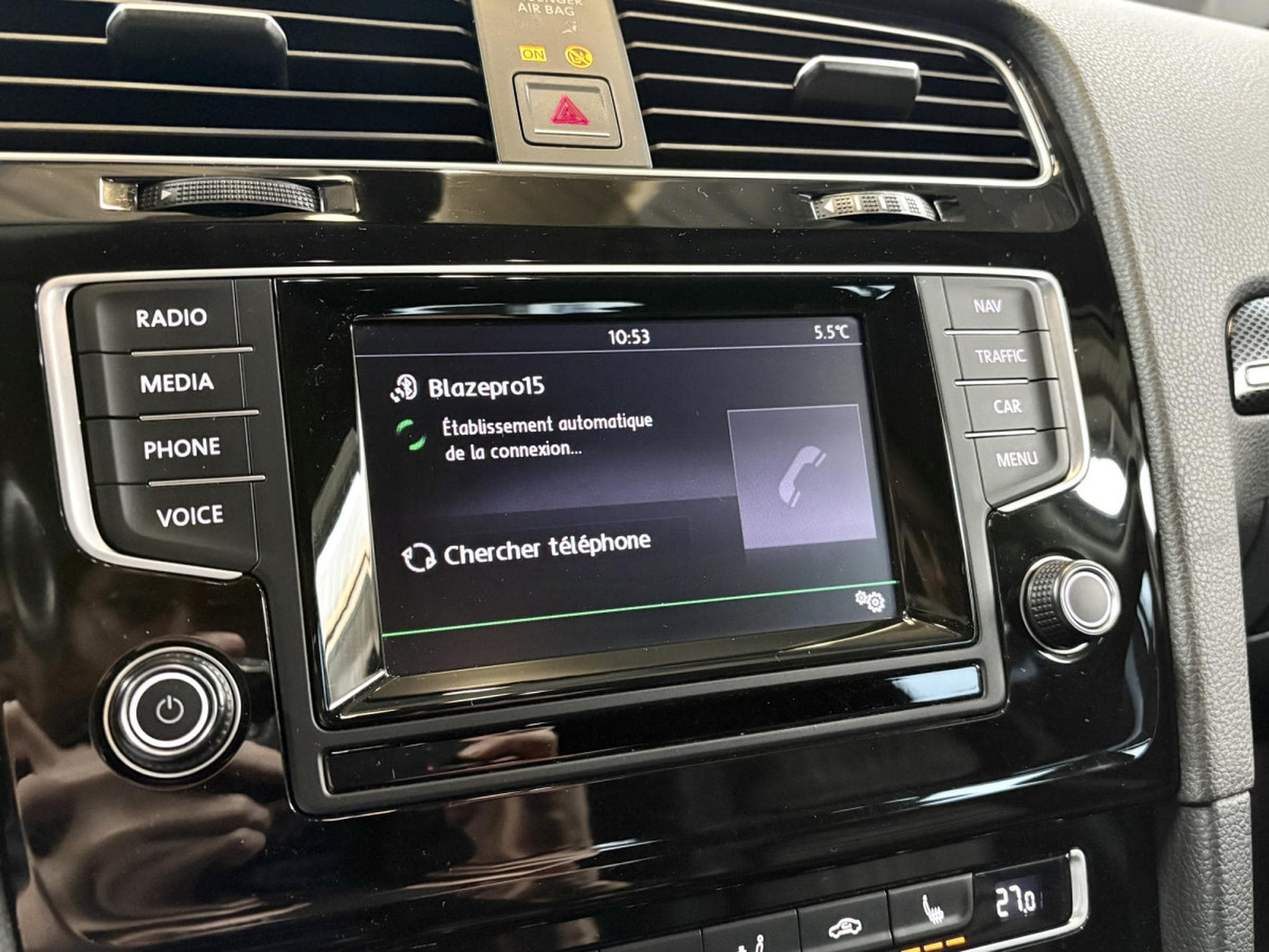 VW Golf 2.0 TDI Highline *ACC* Caméra* Sièges Chauff* Cuir* (2015) - Foto 16