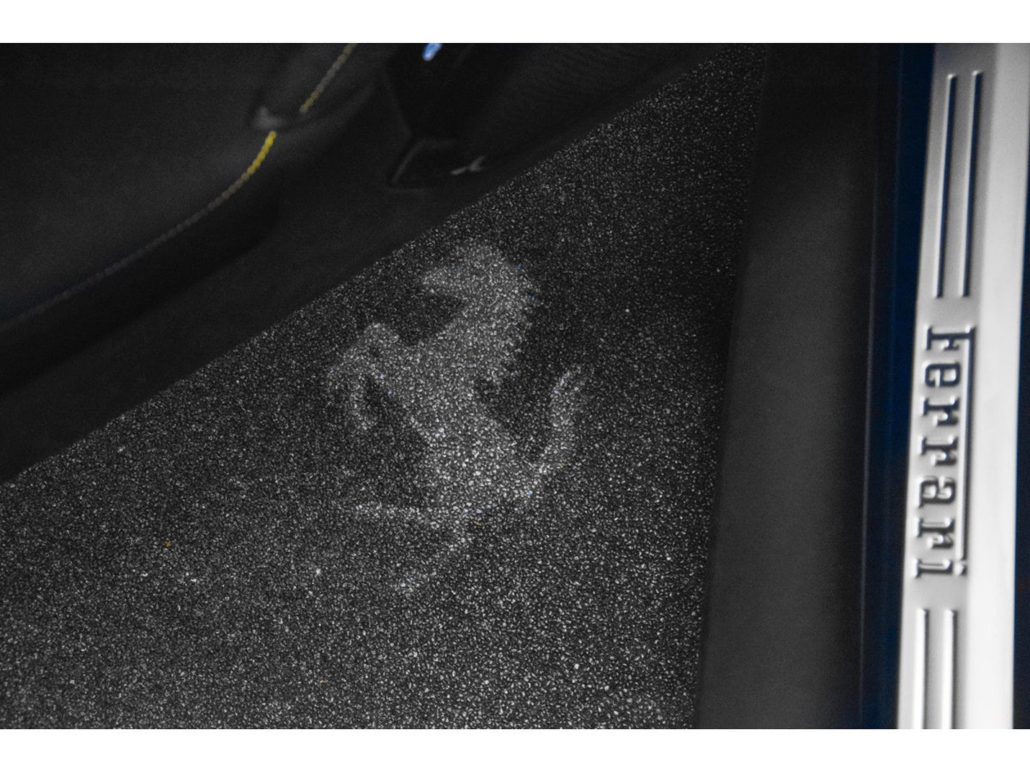 Ferrari Roma 3.9 V8 Spider - BLU POZZI (2025) - Foto 27