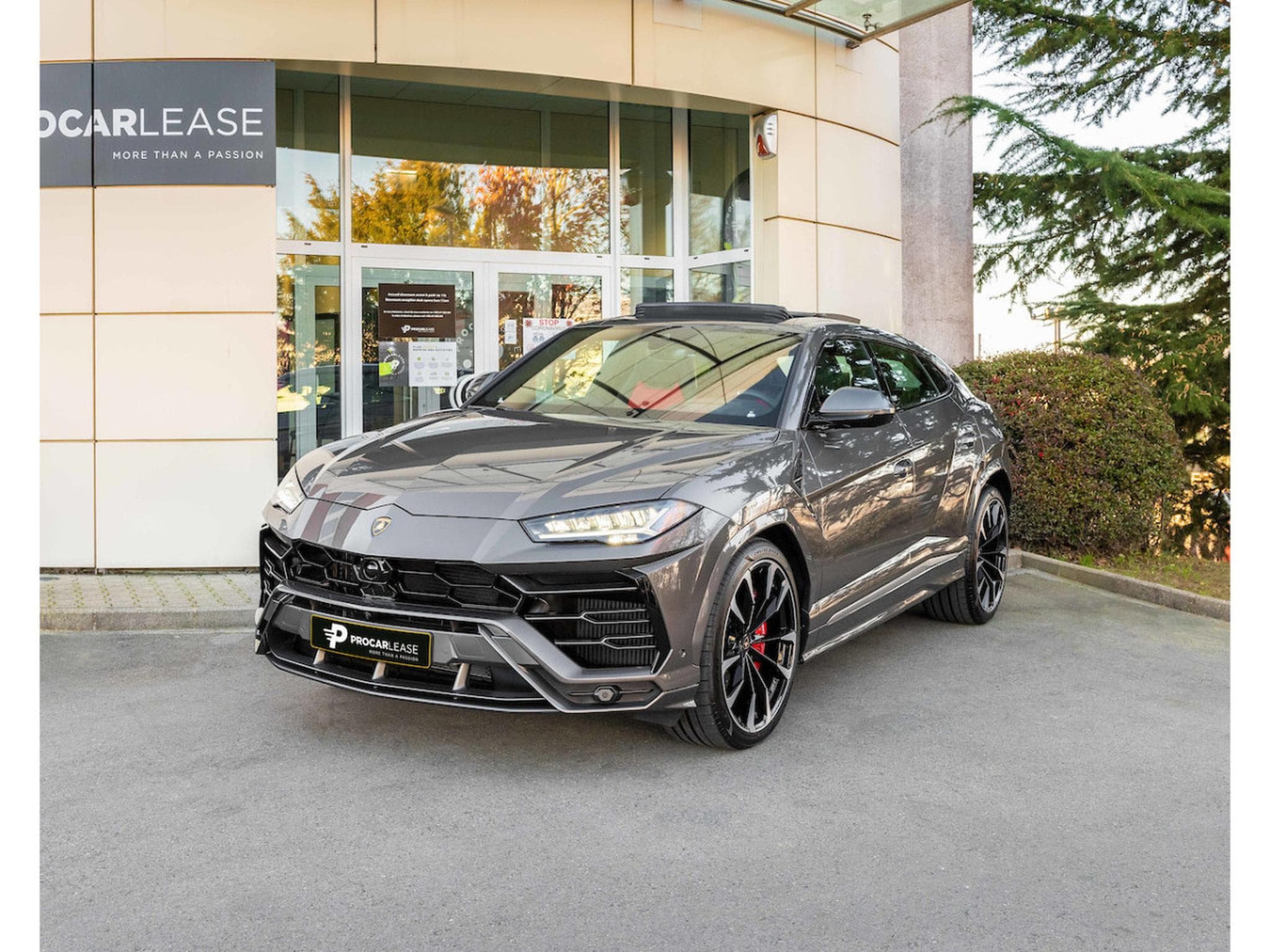 Lamborghini Urus 4.0 V8 Auto./PANO/23/360°/B&O/HUD/CARBON/VOLL (2021) - Foto 2