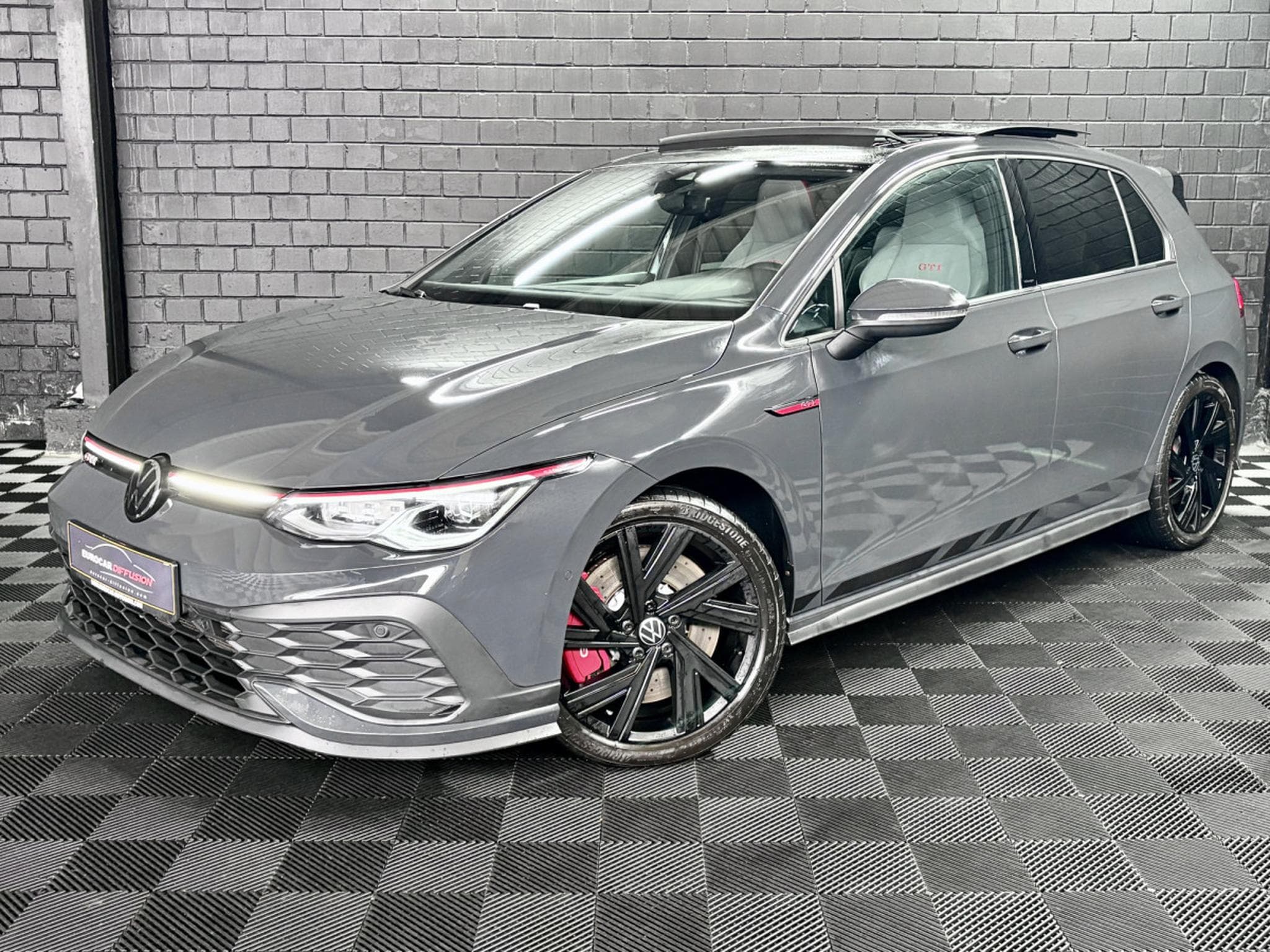 VW Golf GTI Clubsport 2.0 TSI 300 CV DSG7 *IQ. LIGHT* *PANO* CUIR * (2023) - Foto 1