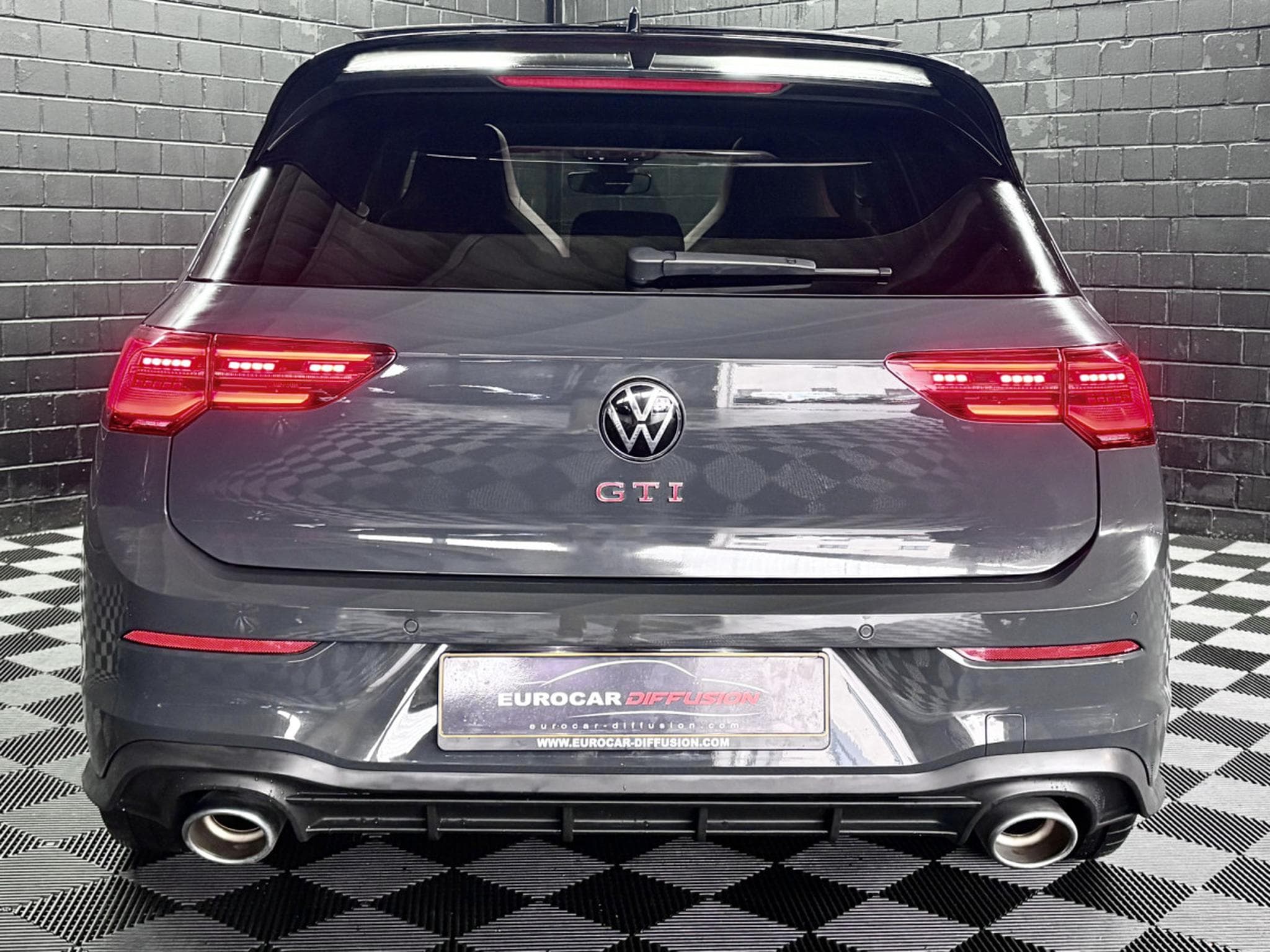 VW Golf GTI Clubsport 2.0 TSI 300 CV DSG7 *IQ. LIGHT* *PANO* CUIR * (2023) - Foto 5