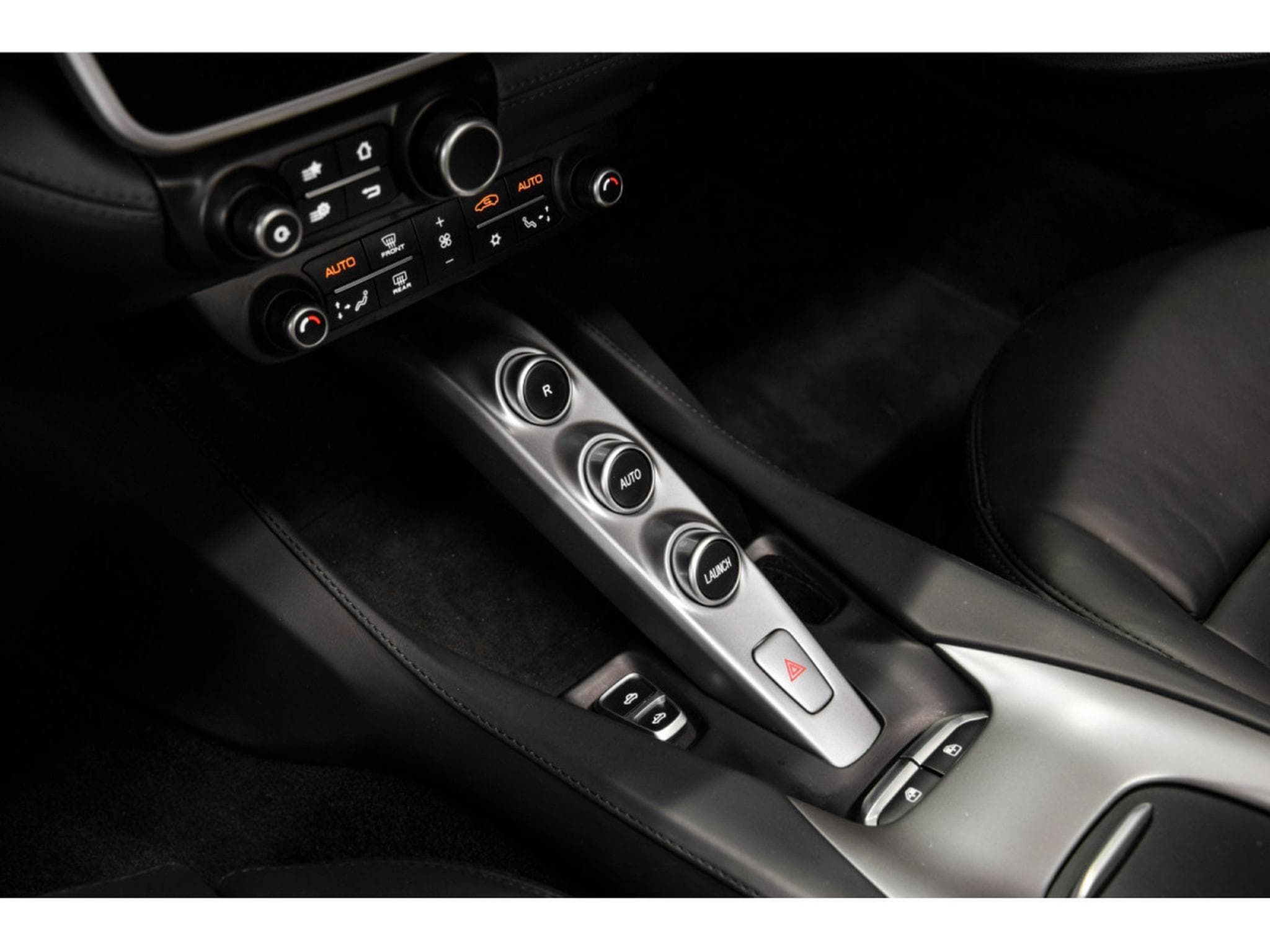 Ferrari Portofino ROSSO CORSA (2018) - Foto 17