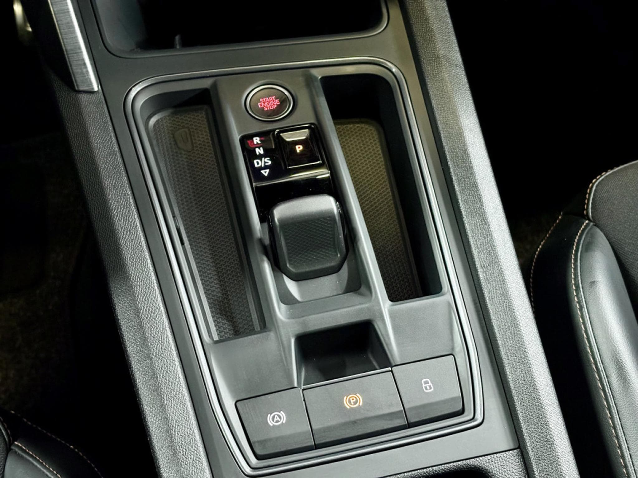 Cupra Formentor VZ 245CV eHybrid DSG6 *VSS* *PANO* ATELLAGE* (2023) - Foto 11