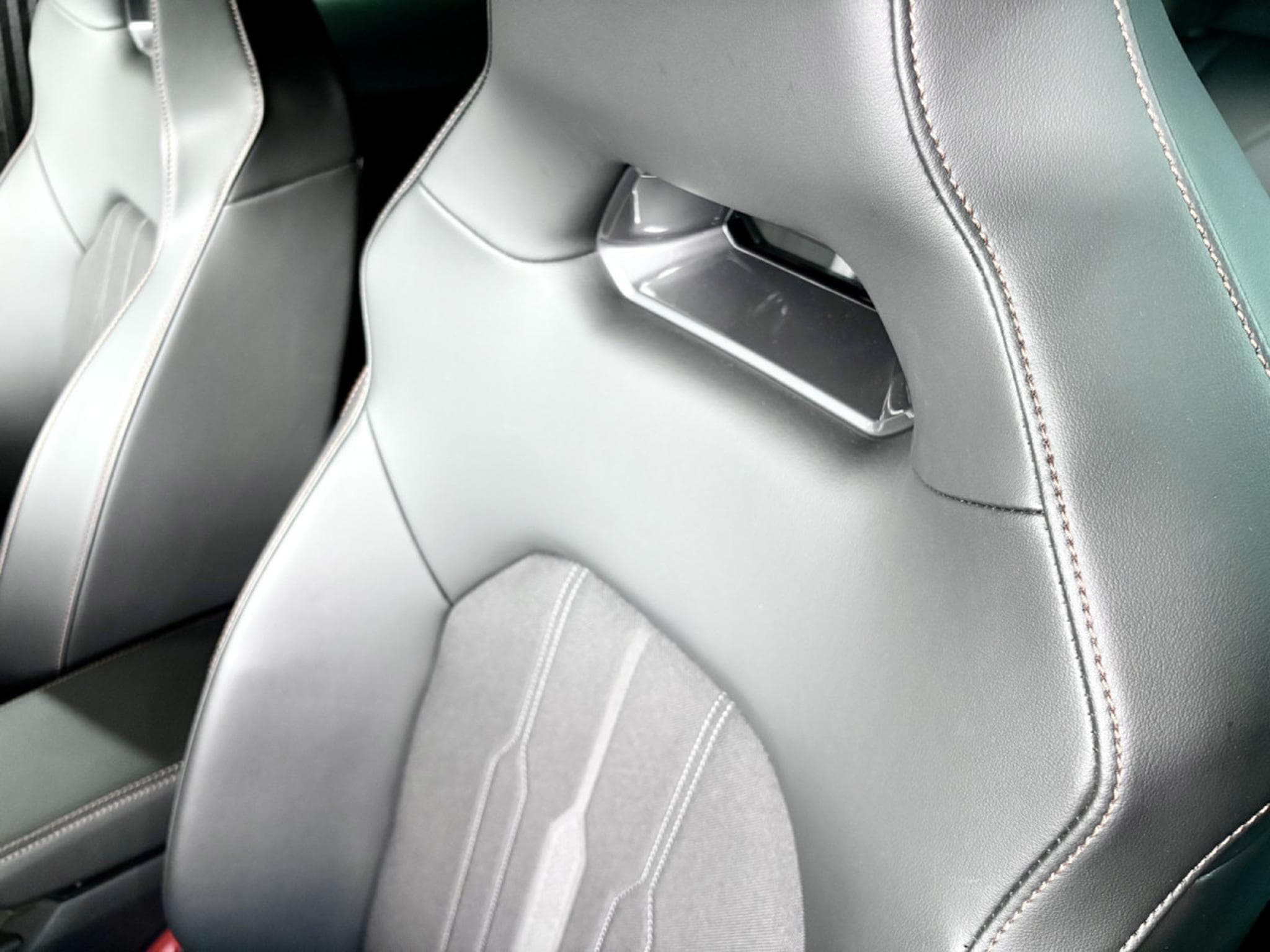 Cupra Formentor VZ 245CV eHybrid DSG6 *VSS* *PANO* ATELLAGE* (2023) - Foto 7