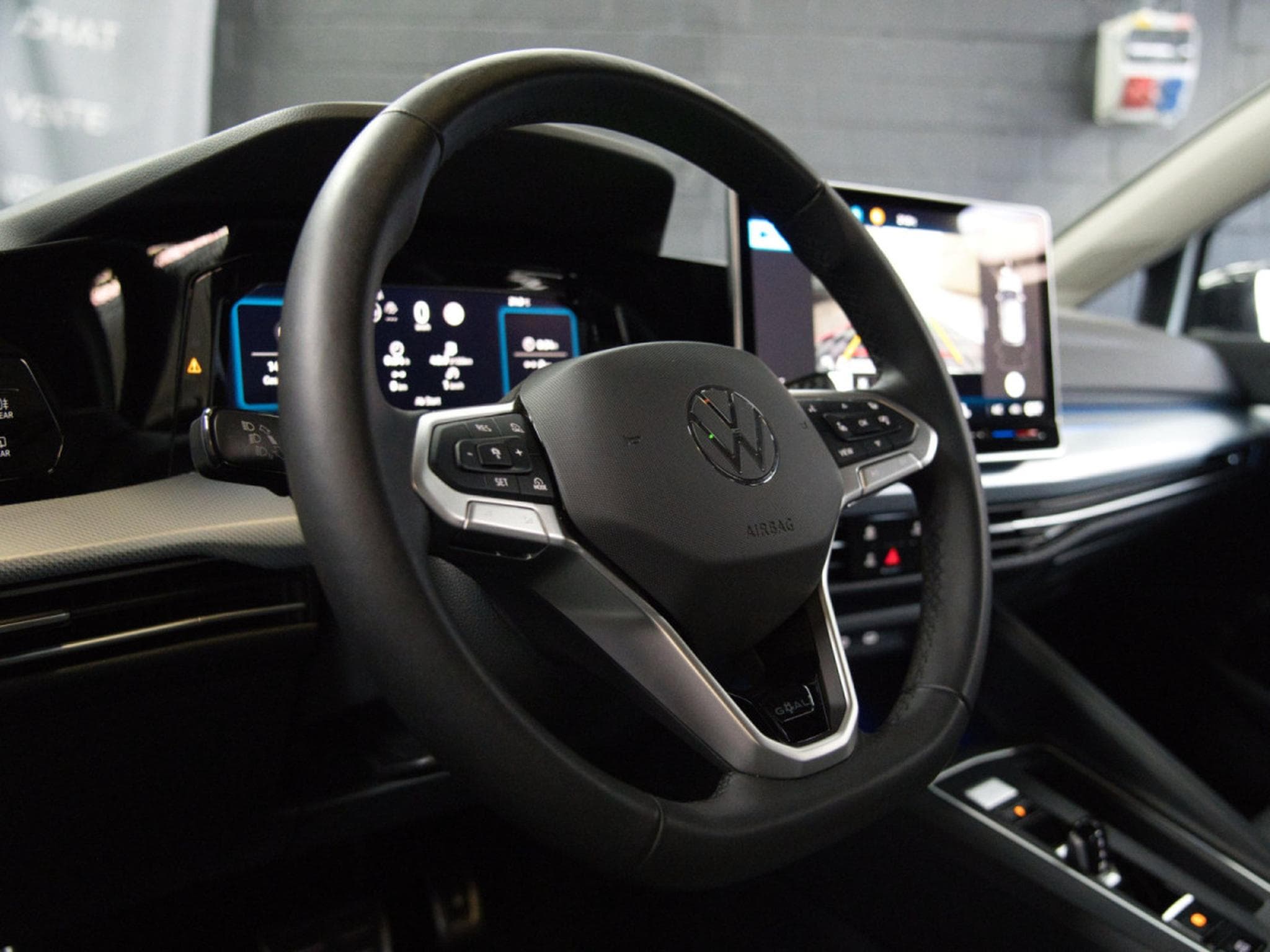 VW Golf Life GOAL 2.0 TDI 1150 CV DSG 7 ***Caméra***Attelage*** (2025) - Foto 10