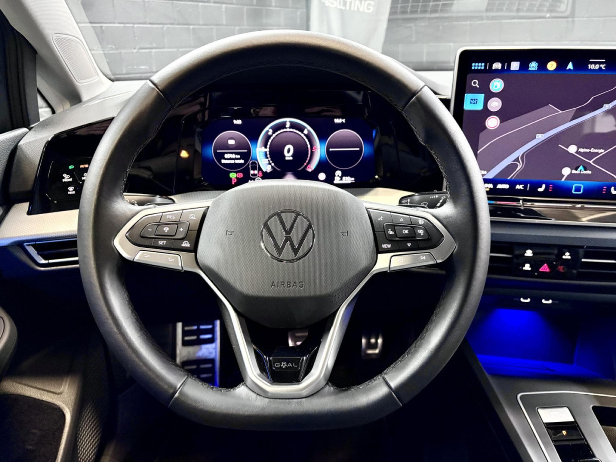 VW Golf Life Goal 2.0 TDI DSG7 150 CV ** Attelage ** Caméra ** (2025) - Photo 10