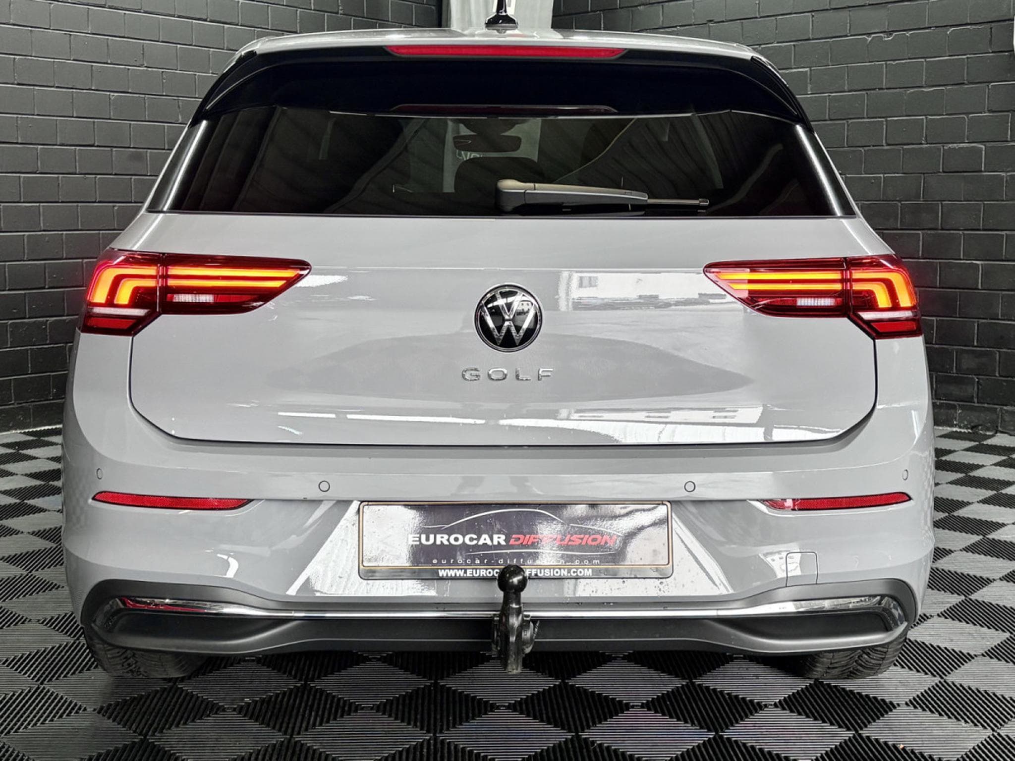 VW Golf Life Goal 2.0 TDI DSG7 150 CV ** Attelage ** Caméra ** (2025) - Photo 5