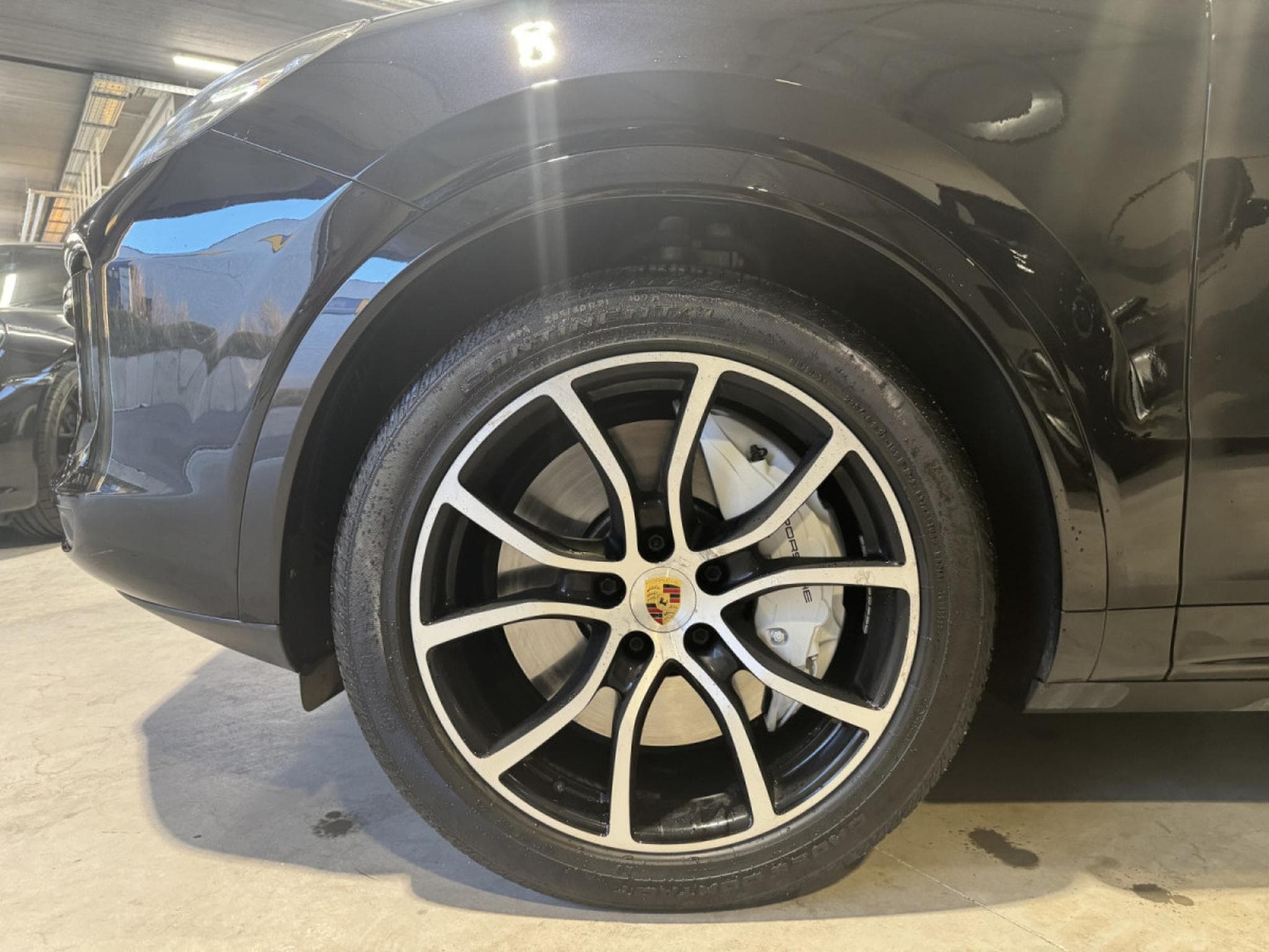 Porsche Cayenne Cayenne Turbo/21/Pano/Camera/ Burmester/ (2018) - Photo 22