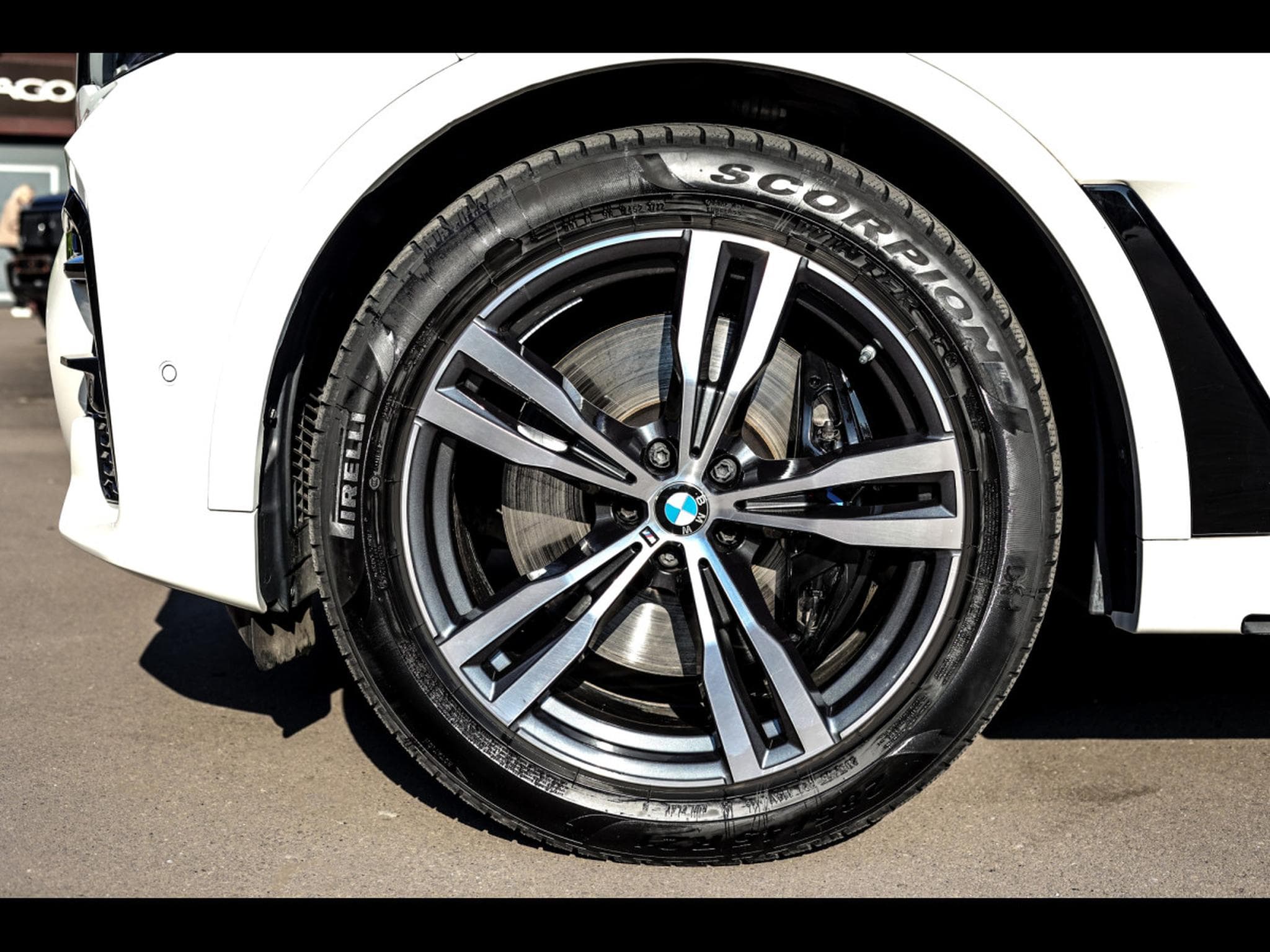 BMW X7 XDRIVE 40D M SPORT STEPTRONIC - 7 PLACES (2022) - Photo 10