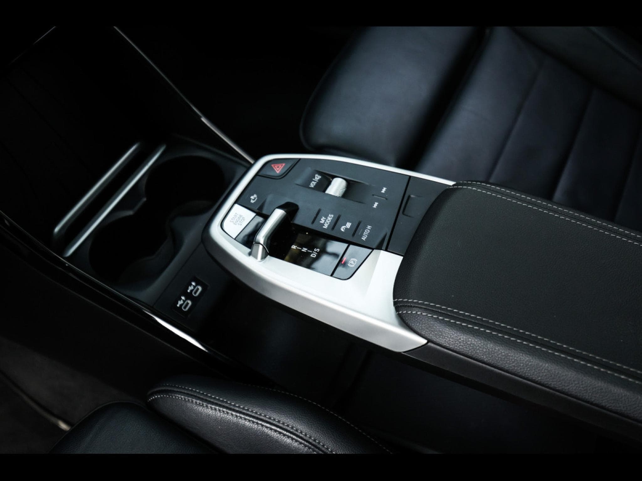 BMW 220 i°PACK INNOVATION (2023) - Photo 19