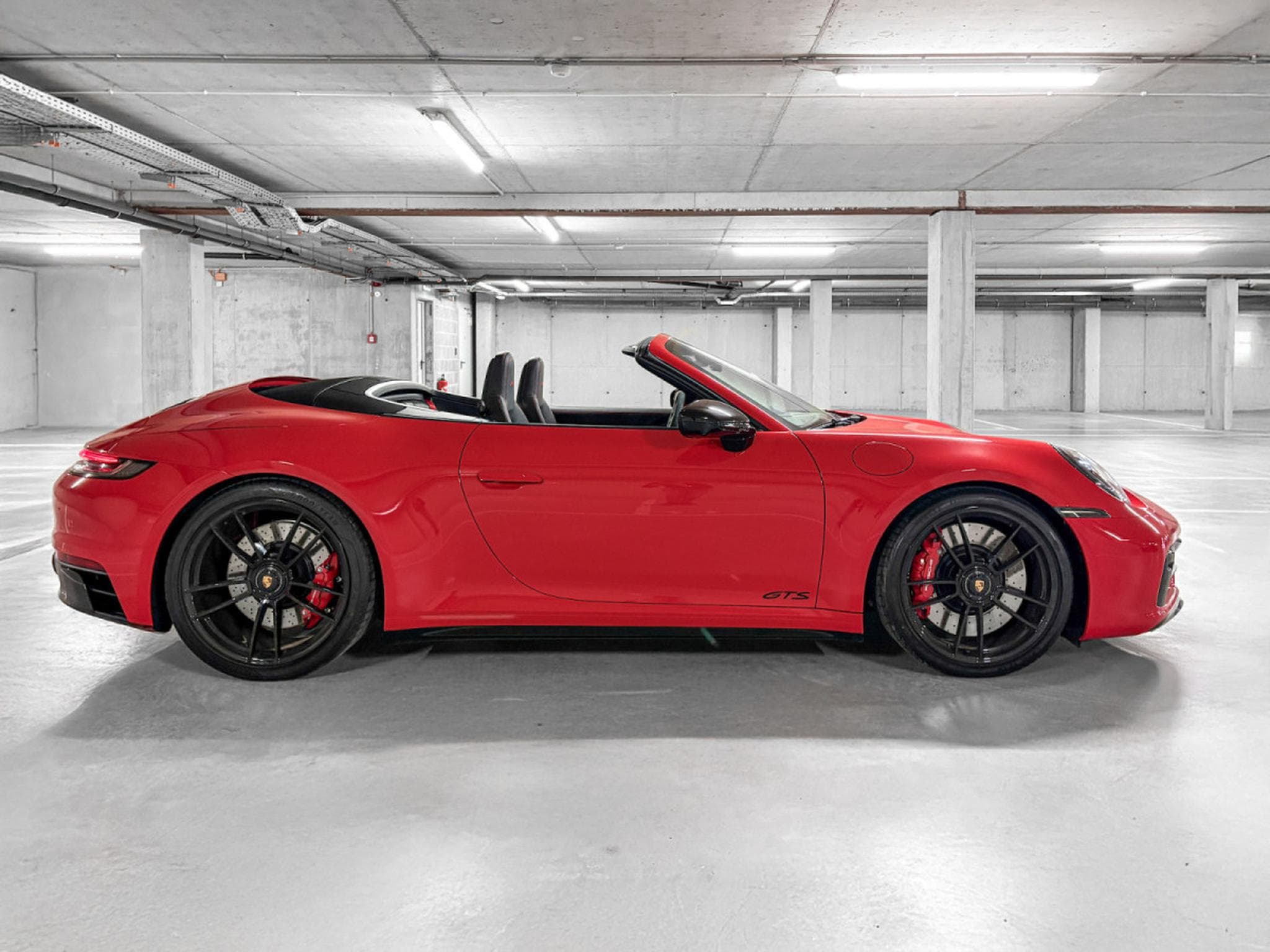 Porsche 911 911 CARRERA 4GTS CABRIOLET / FULL EXLUSIVE PORSCHE MANUFAKTU (2024) - Photo 5