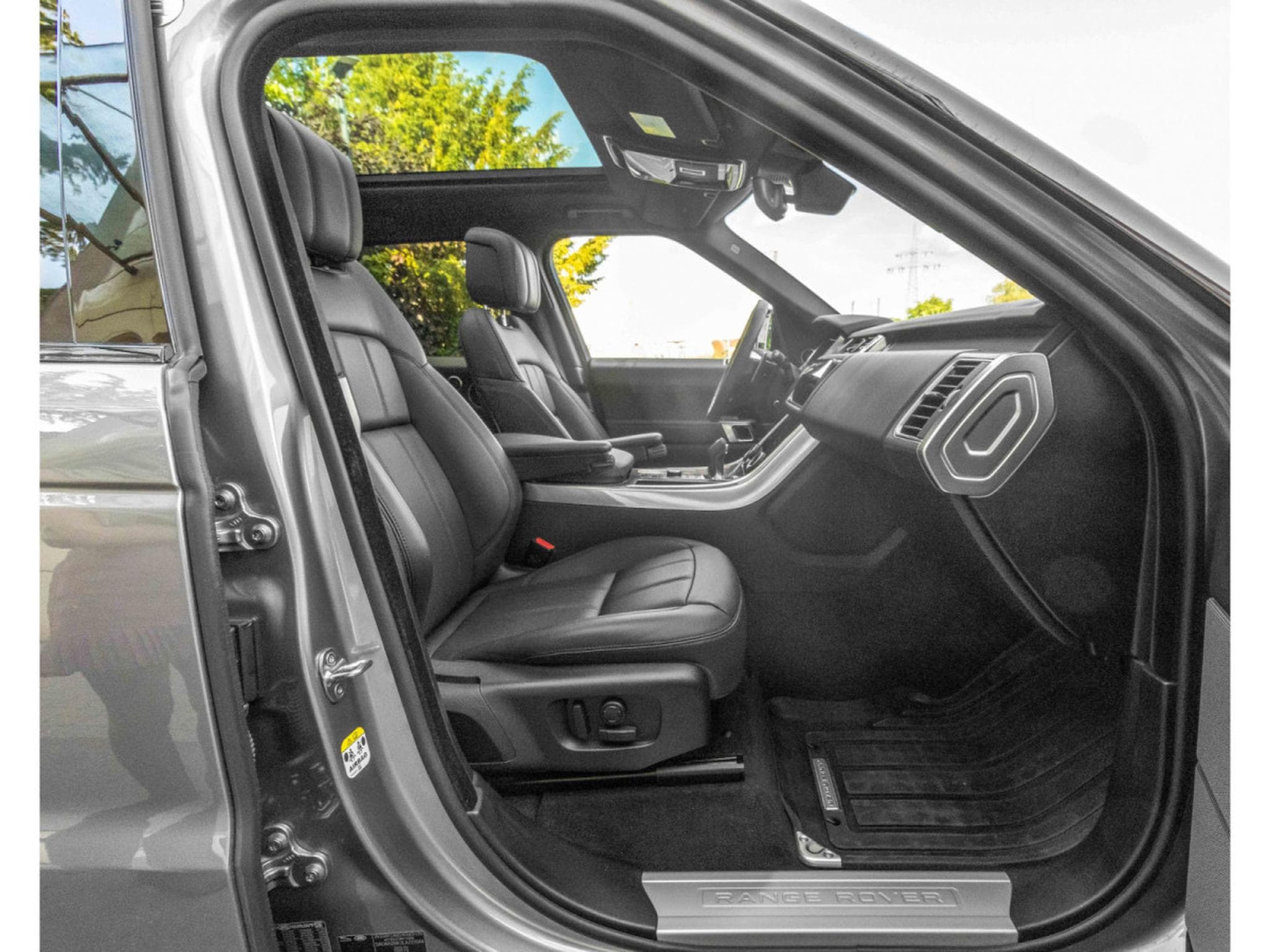 Land-Rover Range Rover Sport 3.0 SDV6 HSE DYN/NEW ENGINE BY L.ROVER (2020) - Photo 12