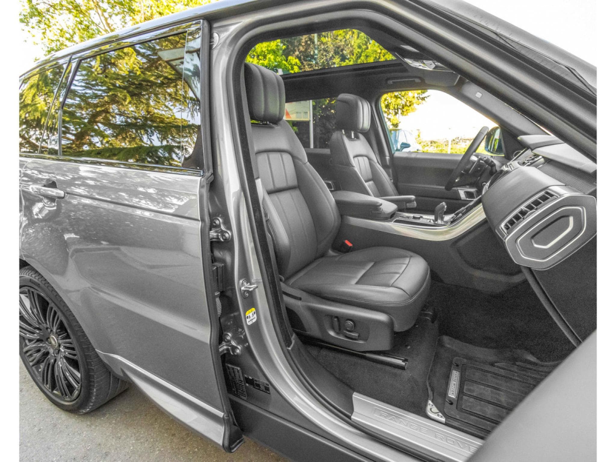 Land-Rover Range Rover Sport 3.0 SDV6 HSE DYN/NEW ENGINE BY L.ROVER (2020) - Photo 19