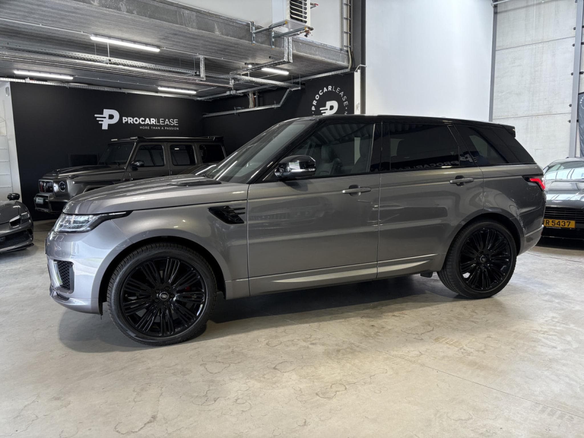 Land-Rover Range Rover Sport 3.0 SDV6 HSE DYN/NEW ENGINE BY L.ROVER (2020) - Photo 3