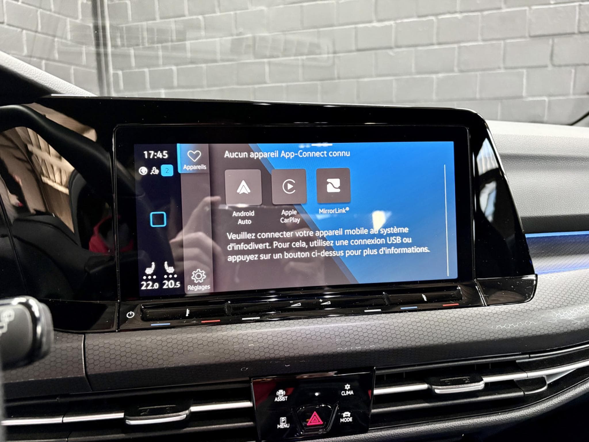 VW Golf GTI 2.0 TSI 245CV DSG7*HARMAN* TÊTE HAUTE* ACC* (2023) - Foto 17