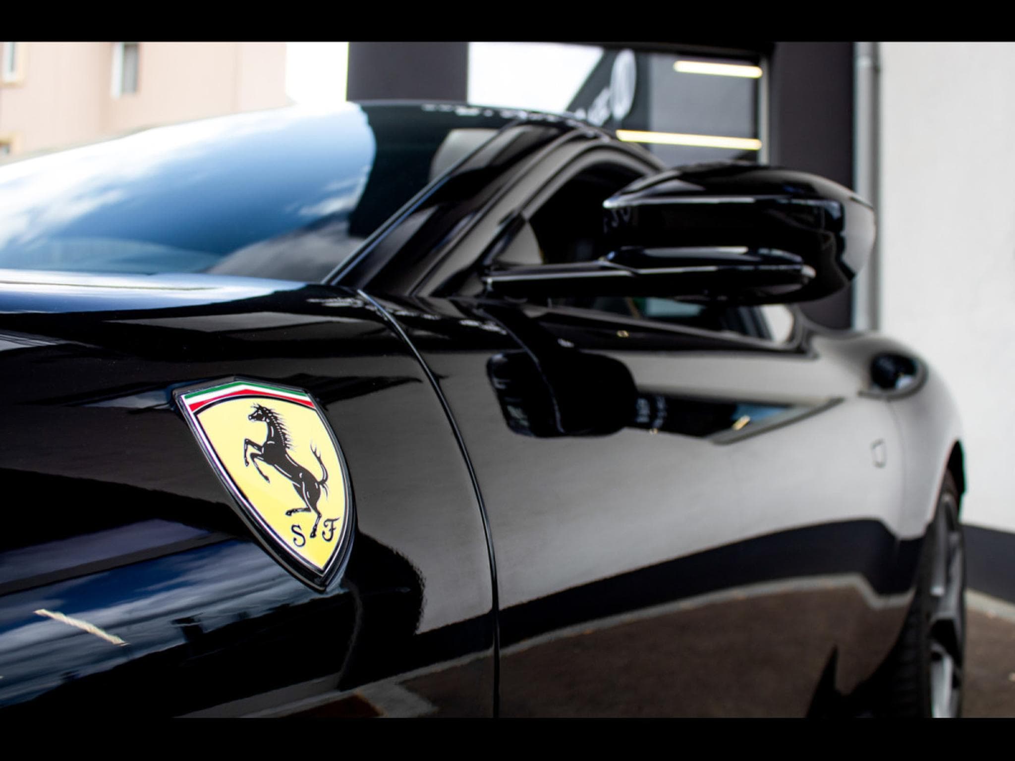 Ferrari Roma – NERO DS – GARANTIE FERRARI 05/27 (2021) - Photo 25