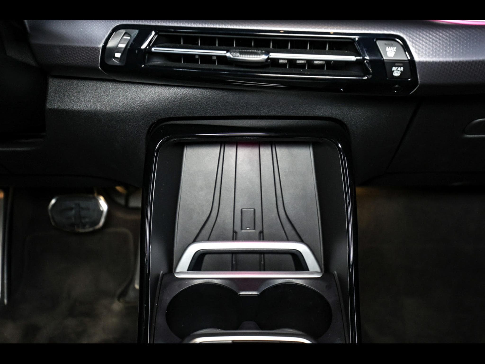 BMW 220 i M SPORT STEPTRONIC – PACK PREMIUM (2022) - Foto 21