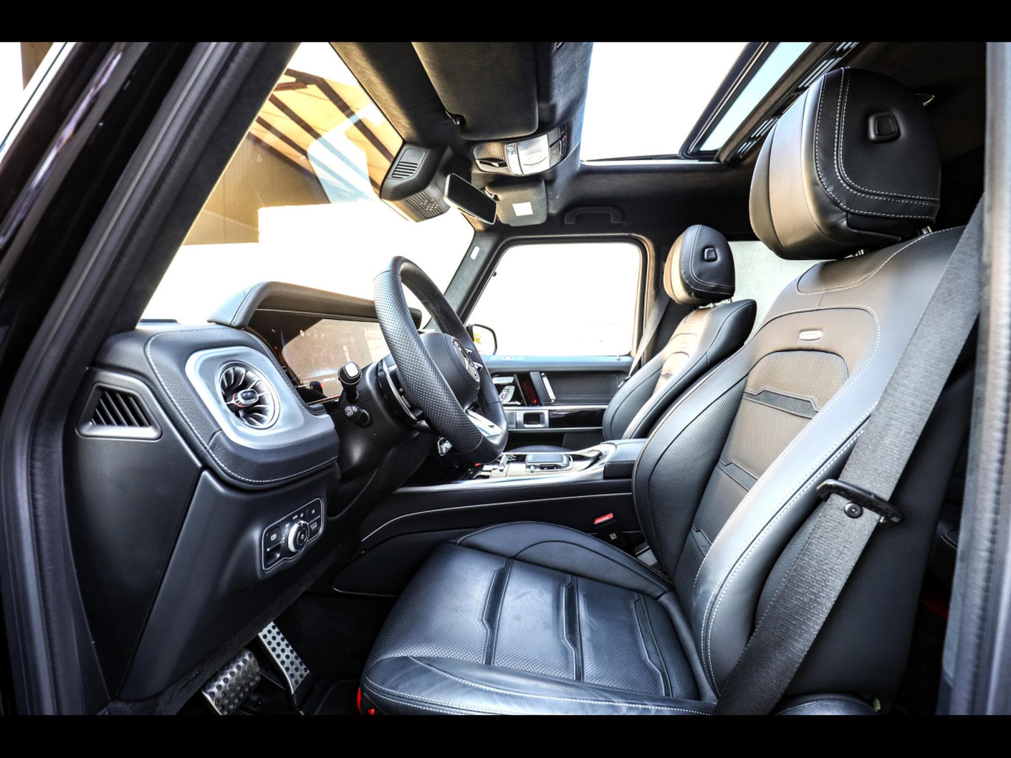 Mercedes G 63 AMG (FACELIFT) PACK NIGHT - OBSIDIANSCHWARZ (2025) - Photo 11