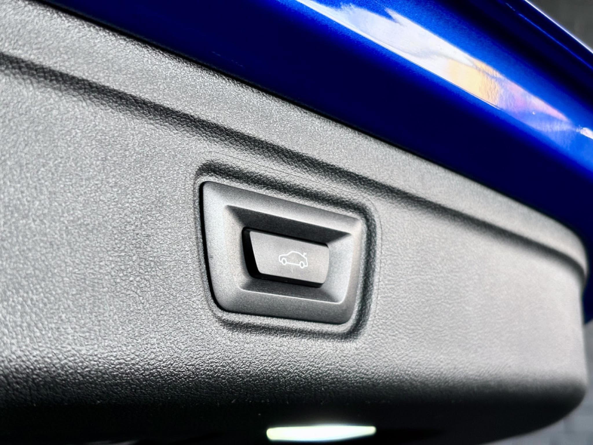 BMW 330 330i M-Sport Touring xDrive 245CV * Hayon * ACC * Sièges cha (2024) - Foto 21