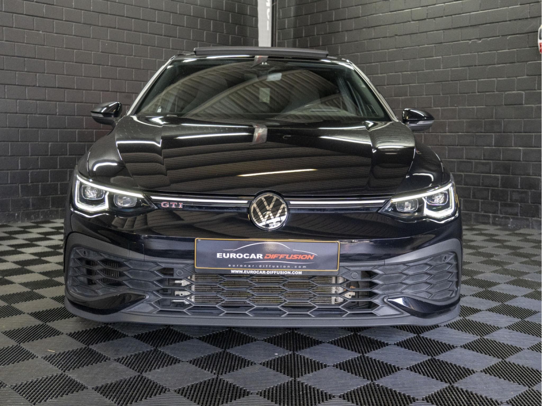 VW Golf GTI Clubsport 2.0 TSI 300 CV DSG7 *PACK PERF* *AKRAPOVIC* *P (2024) - Foto 2