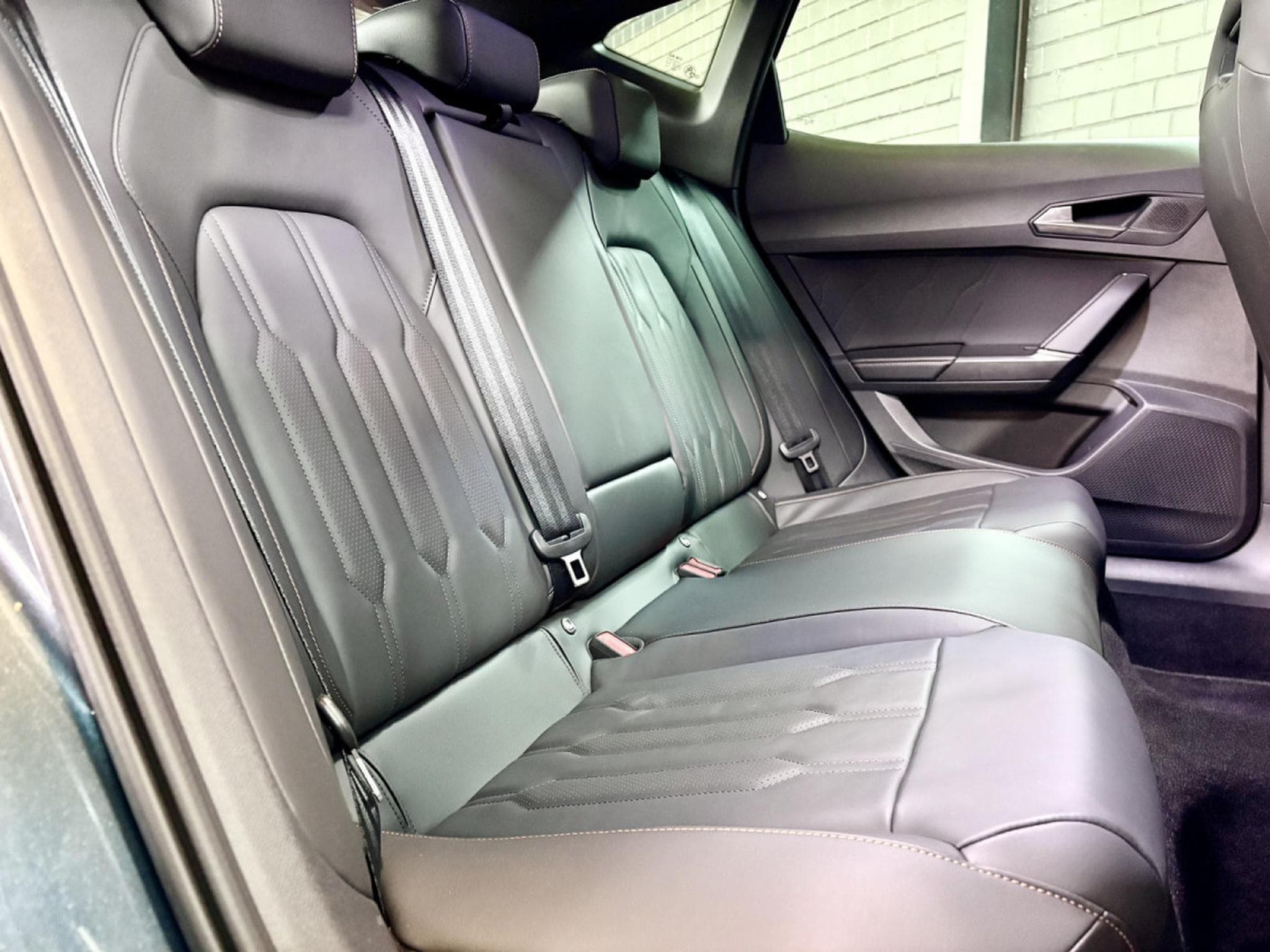 Cupra Formentor VZ 245CV eHybrid DSG6 * VSS * CUIR** 360° * PANO* ATTELAGE* (2023) - Photo 19