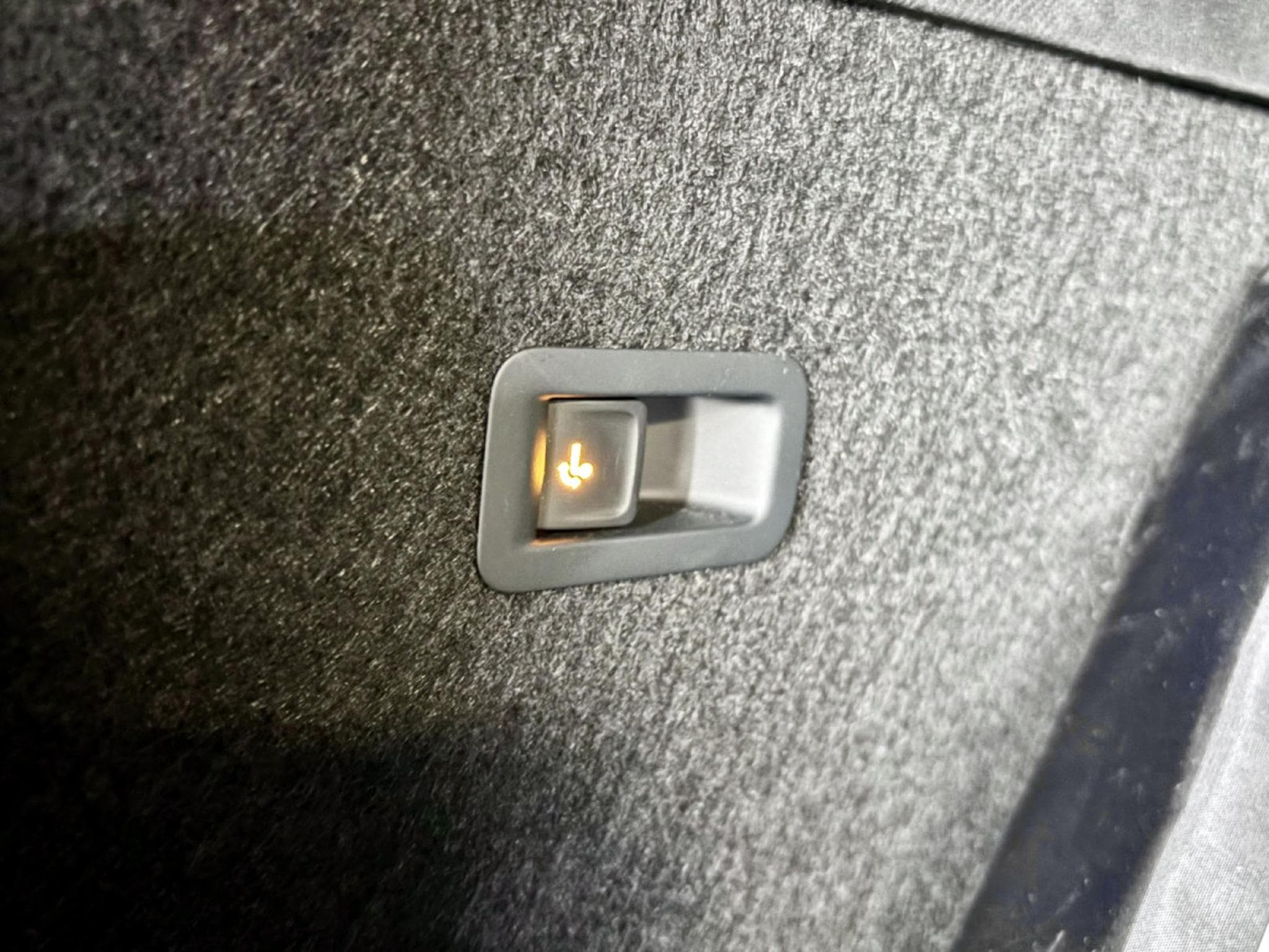 Cupra Formentor VZ 245CV eHybrid DSG6 * VSS * CUIR** 360° * PANO* ATTELAGE* (2023) - Photo 21