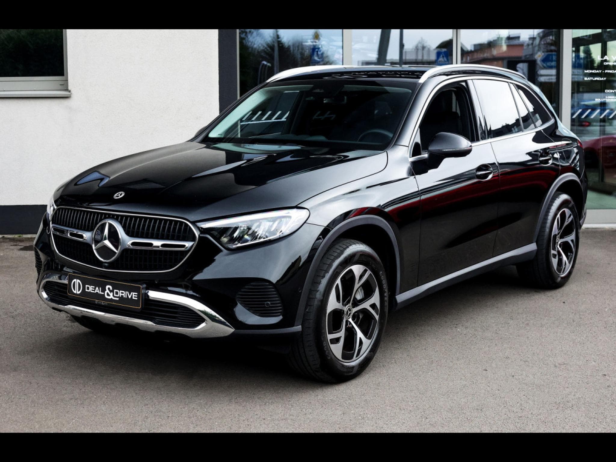 Mercedes GLC 300 DE 4MATIC AVANTGARDE (2024) - Photo 6