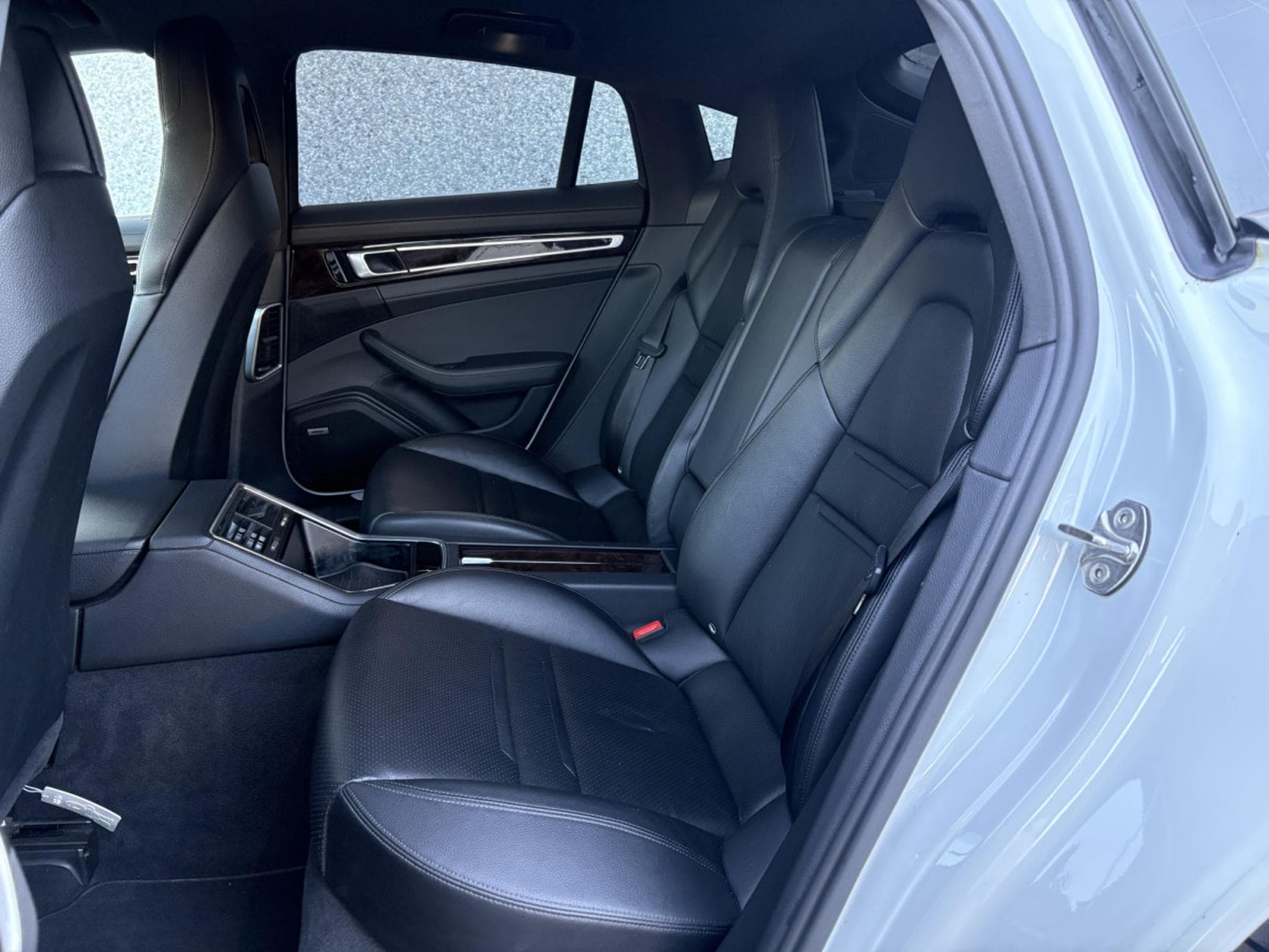 Porsche Panamera Panamera 4/Bose/Matrix (PDLS+)/360°/Led/ 8 PDK (2018) - Photo 16