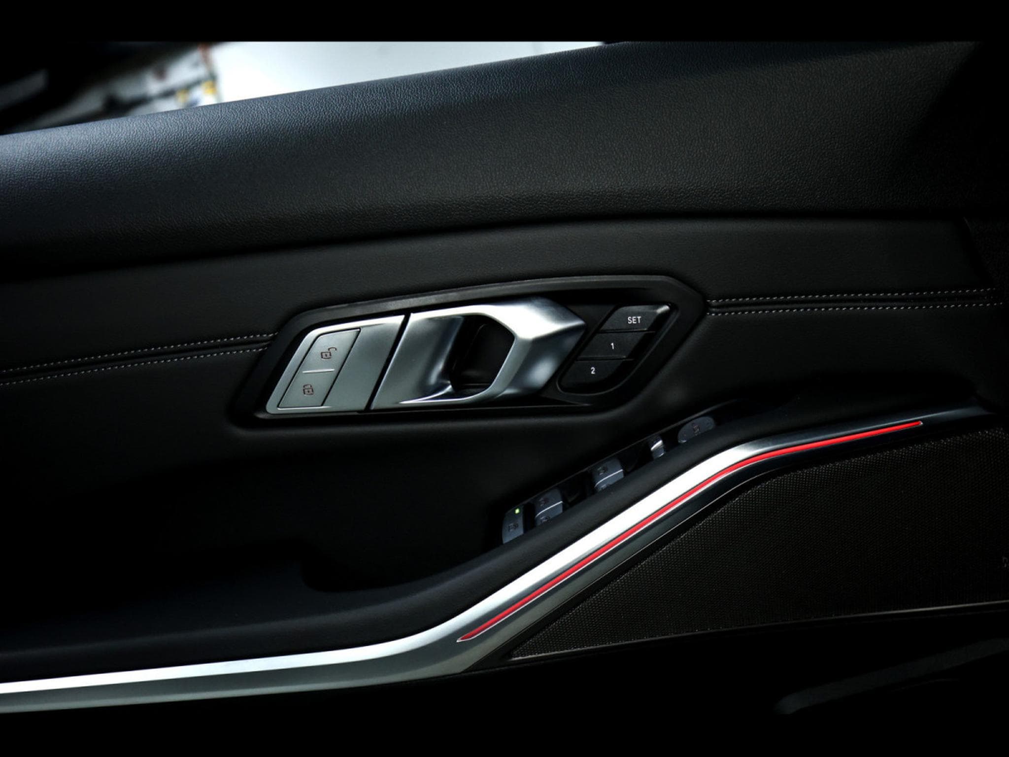 BMW M3 COMPETITION LIMOUSINE (G80) - MADEIRA RED METALLIC – BMW IND (2025) - Photo 20