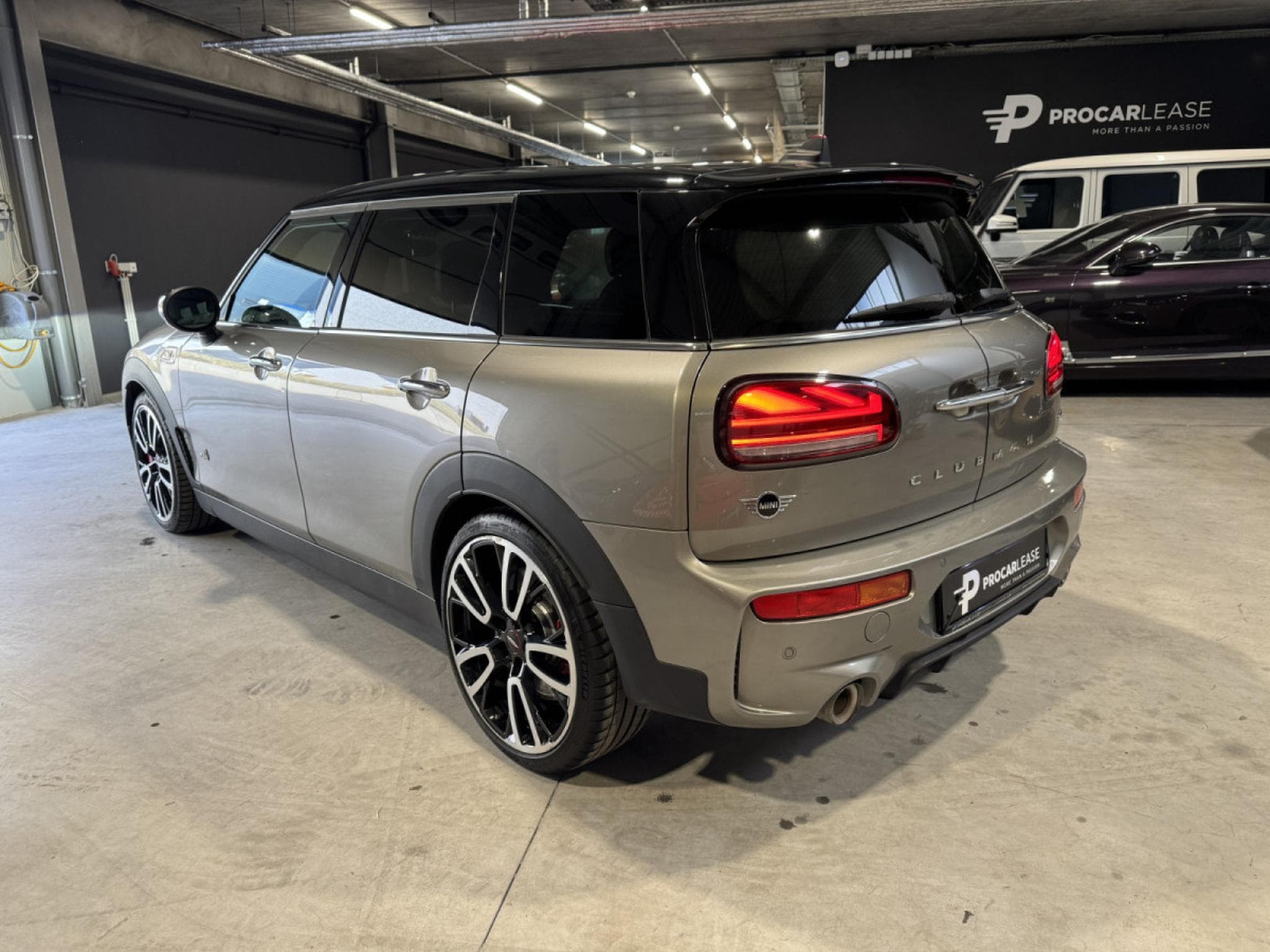 Mini Clubman John Cooper Works Clubman JCW Trim ALL4 AT/19/PANO/H.UP/YOUR (2021) - Photo 9