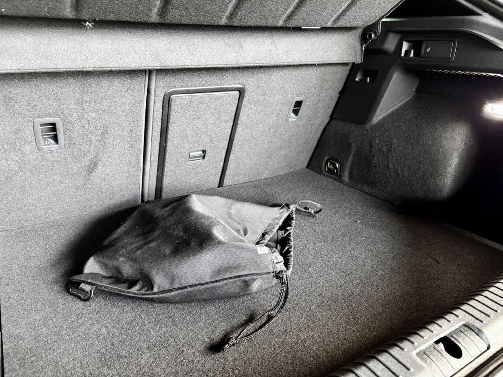 Cupra Formentor VZ Tribe Edition 245CV eHybrid DSG6 ** VSS** MATRIX** CAM 36 (2023) - Photo 20