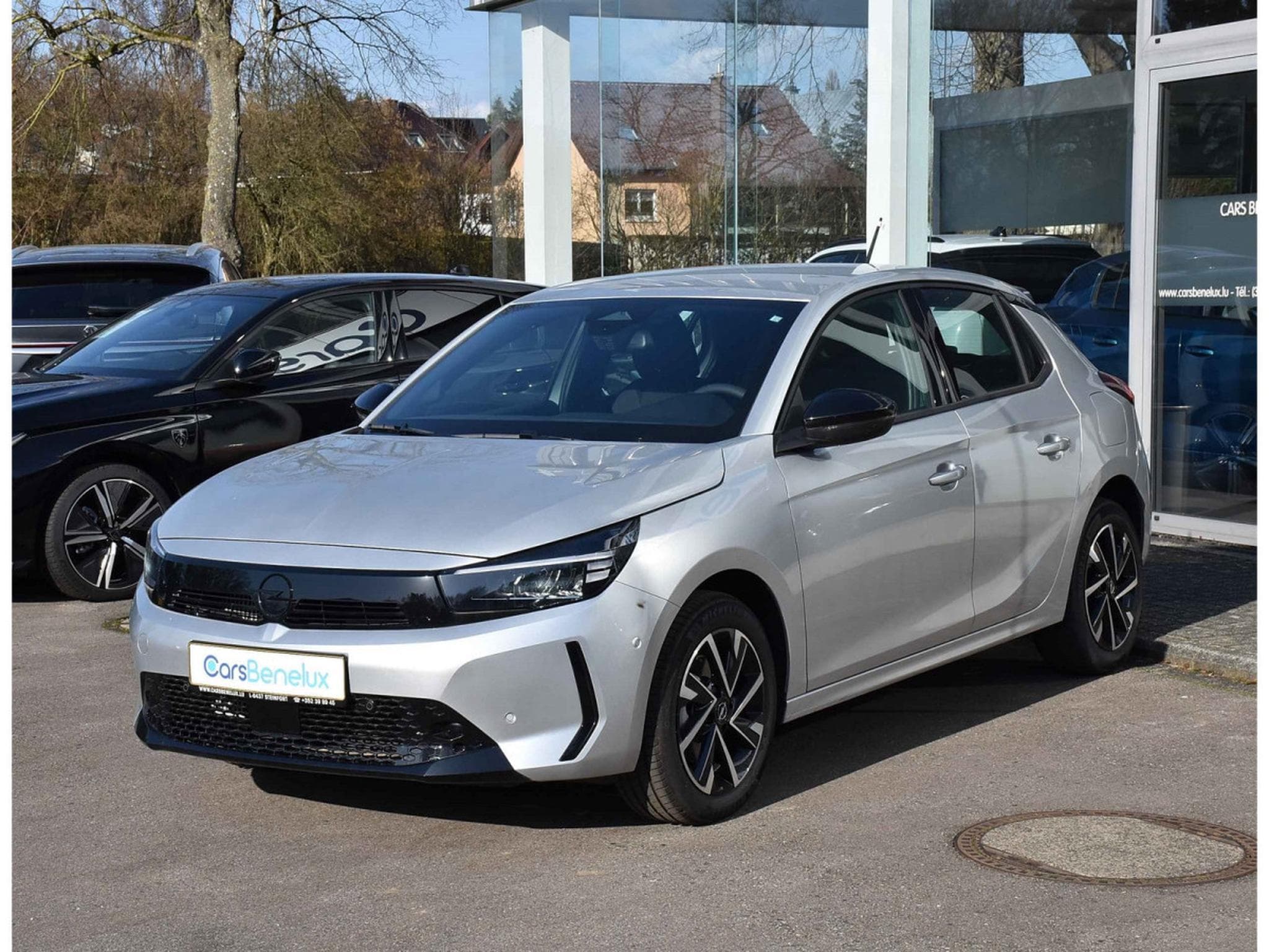 Opel Corsa 1.2 Turbo GS REGUL LANE SIDE CAM NEUVE (2025) - Photo 2