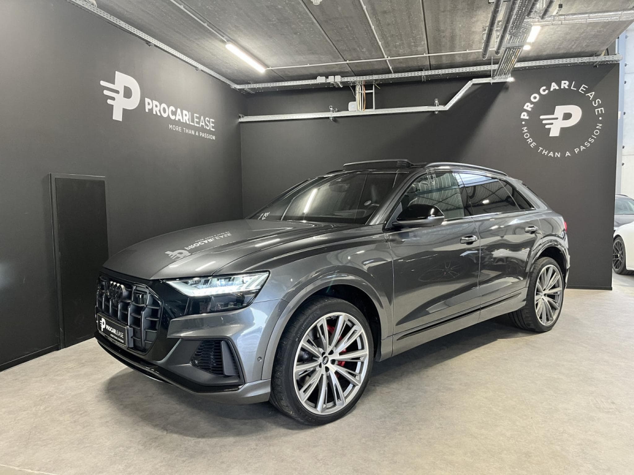 Audi SQ8 4.0 TDI Quattro/Matrix PANO/B&O/23/360°/HUD/AHK/ADAPTATIVE C (2021) - Photo 1