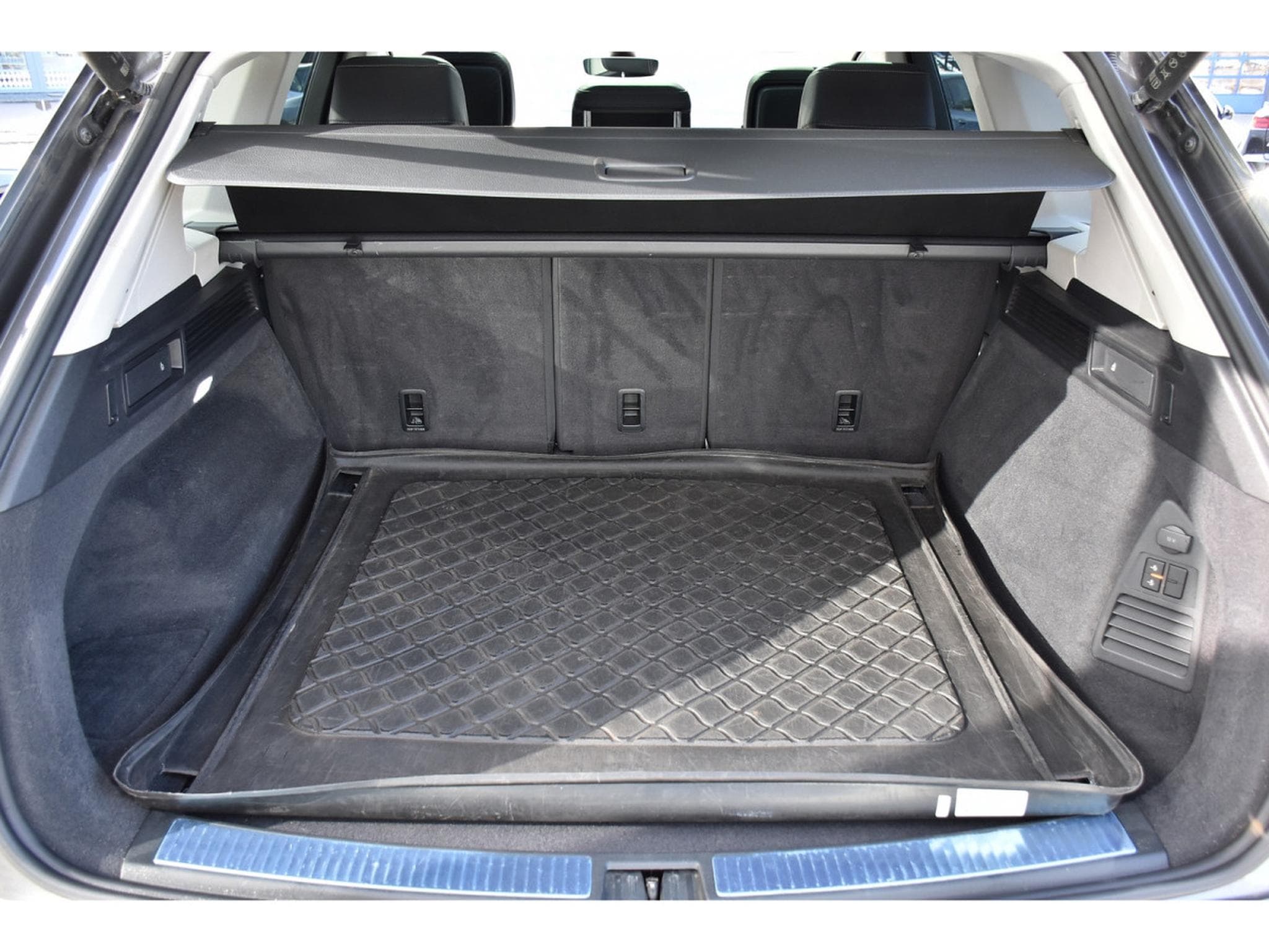 VW Touareg 3.0 TDI 4Motion R-Line Tip PANO CHFF ADD ATT RMQ MEM 1° MAIN (2021) - Photo 24