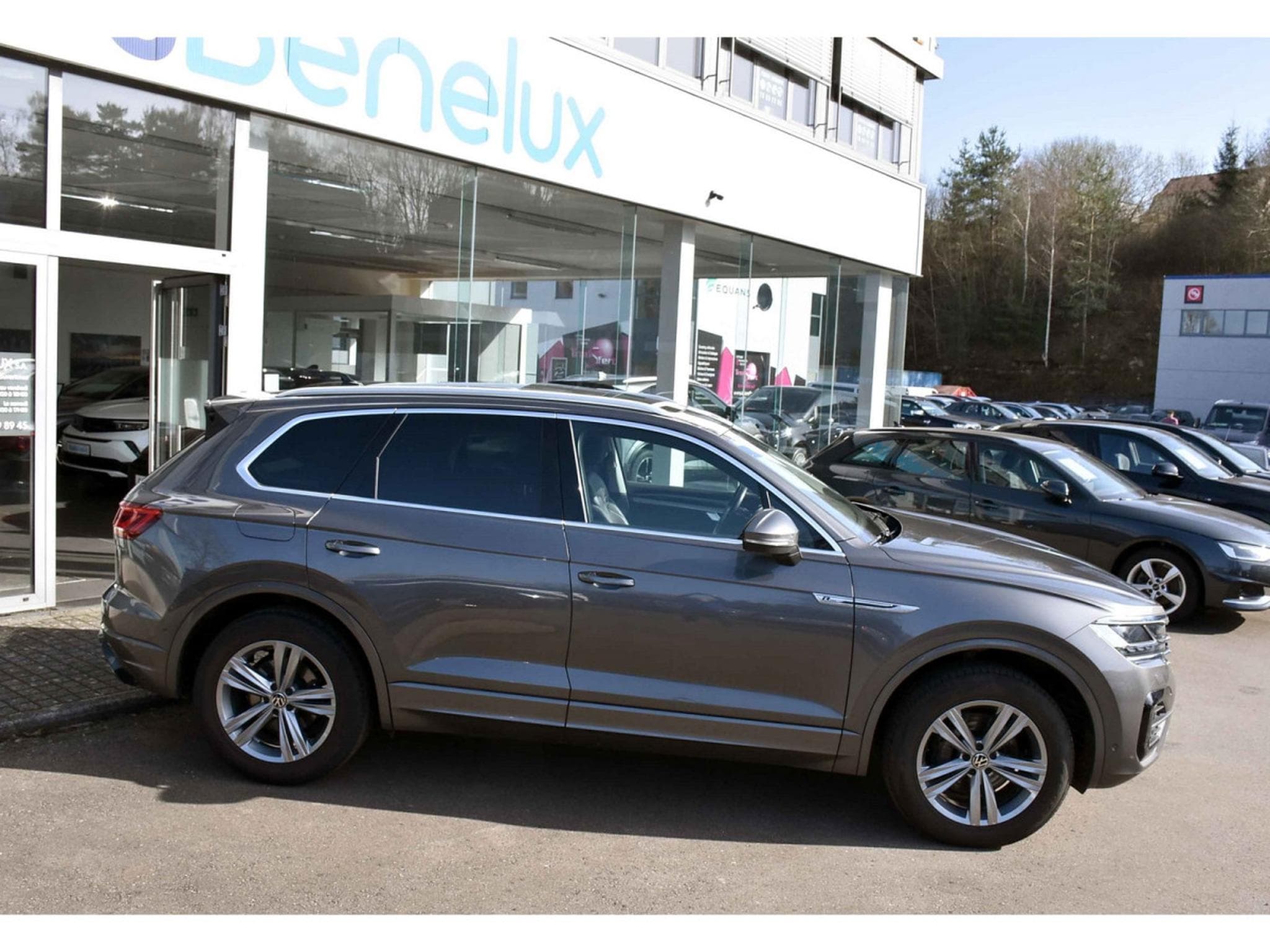 VW Touareg 3.0 TDI 4Motion R-Line Tip PANO CHFF ADD ATT RMQ MEM 1° MAIN (2021) - Photo 3