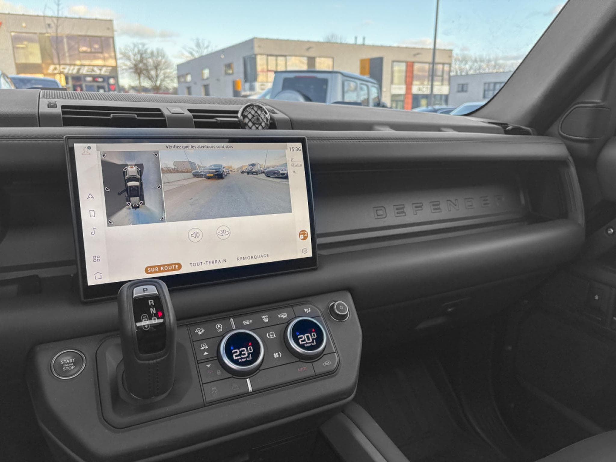 Land-Rover Defender DEFENDER 110 D250X-DYNAMIC SE AWD MY25 (2025) - Photo 19