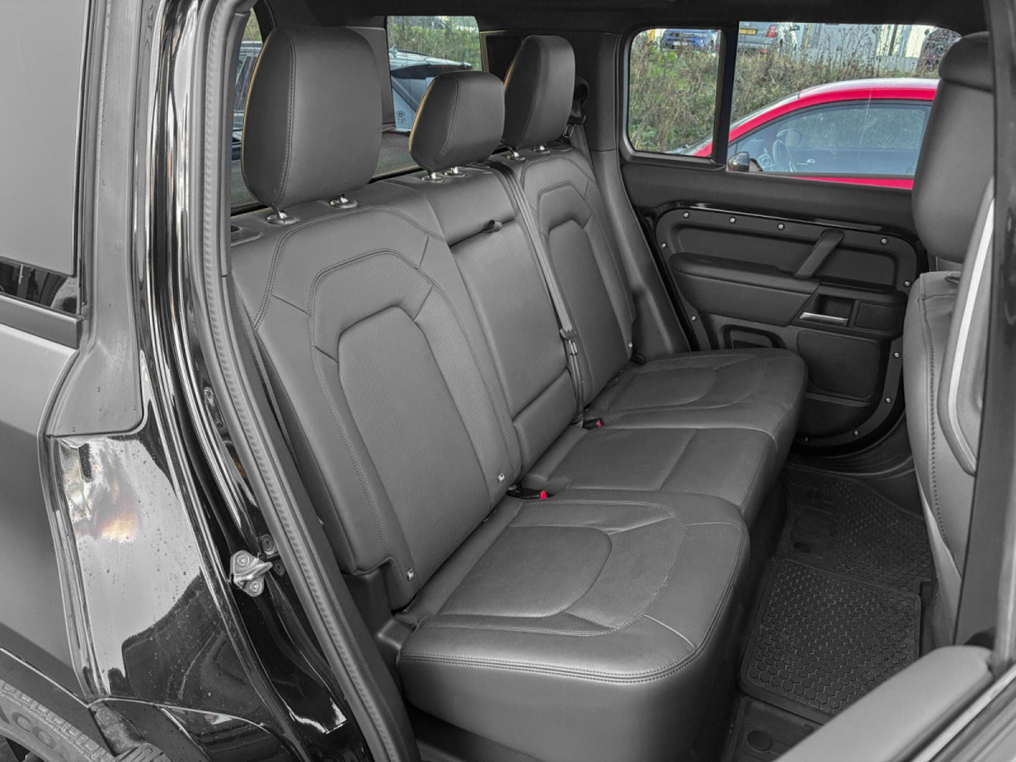 Land-Rover Defender DEFENDER 110 D250X-DYNAMIC SE AWD MY25 (2025) - Photo 23