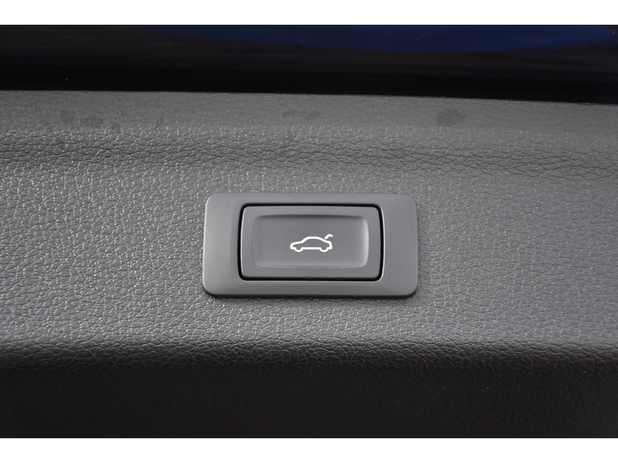 Audi Q3 35 TFSI CUIR TO PANO SMARTPHONE GPS LANE SIDE 1° MAIN (2021) - Photo 21