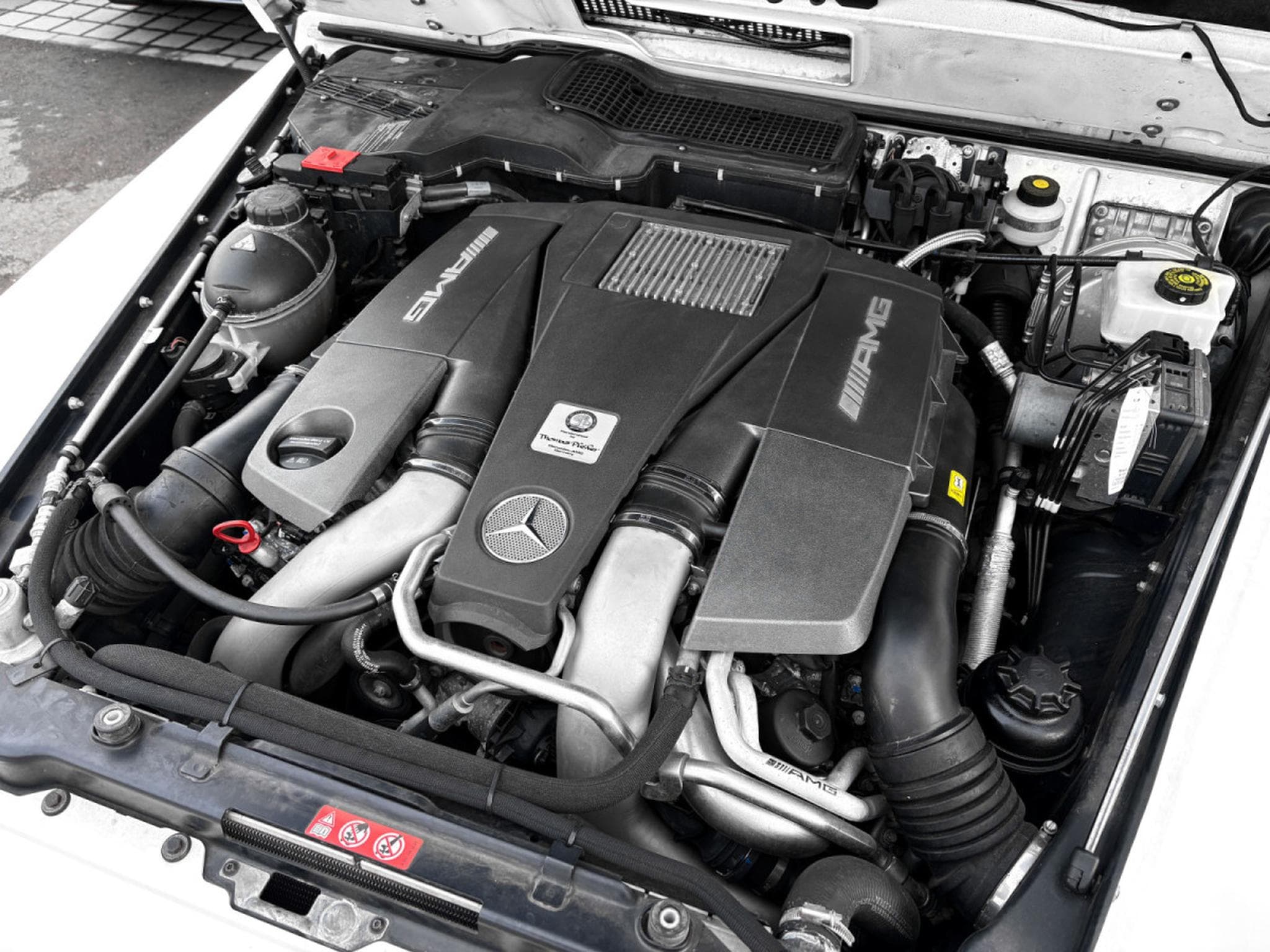 Mercedes G 63 AMG G63 AMG DESIGNO/DISTRO+/MULTMEDIA/VOLL (2015) - Photo 23