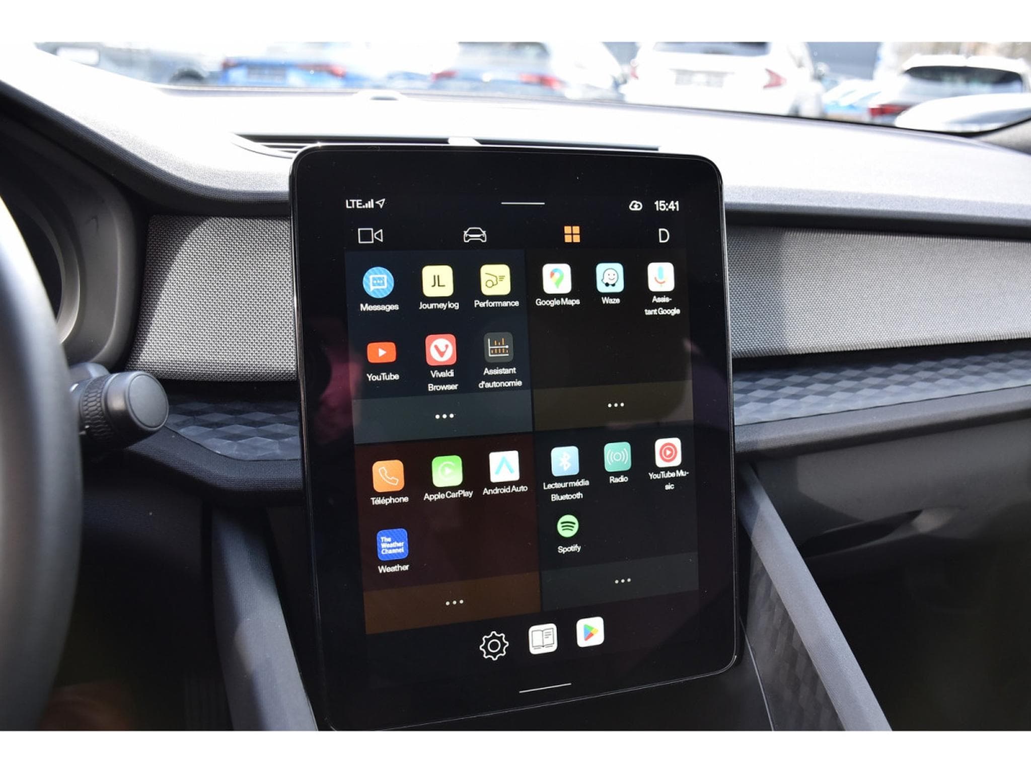 Polestar 2 82 kWh Long Range Dual Motor AWD MEMO SG CHFF CAM360 1°MAIN (2024) - Photo 11