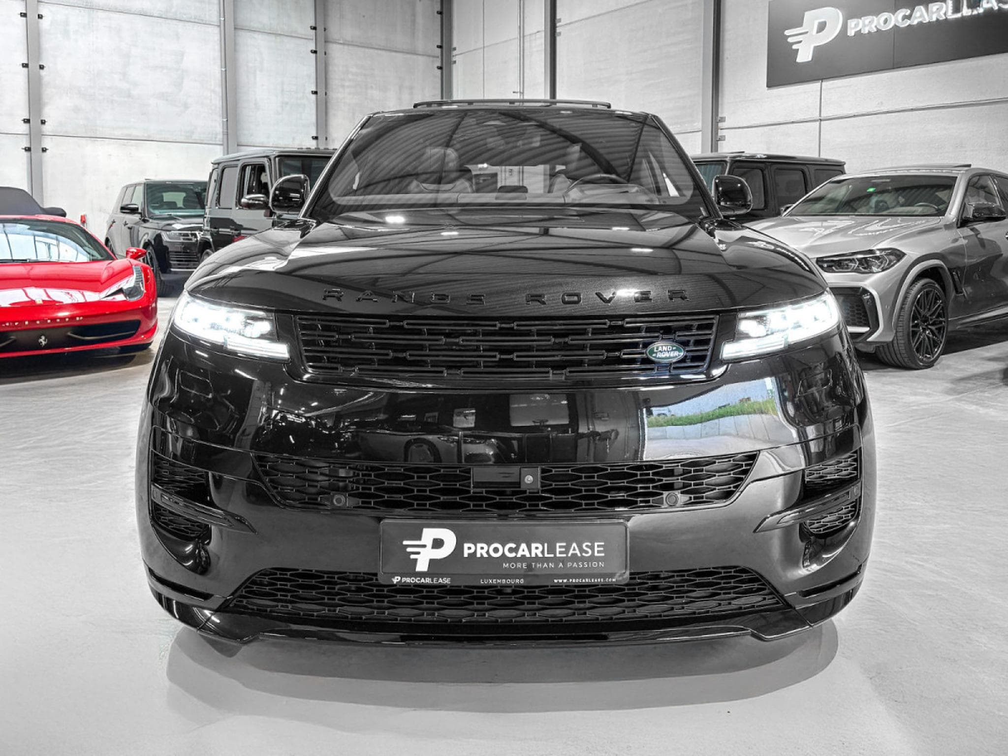 Land-Rover Range Rover Sport DYNAMIC HSE P440E/22/AHK/PANO/VOLL (2023) - Photo 3
