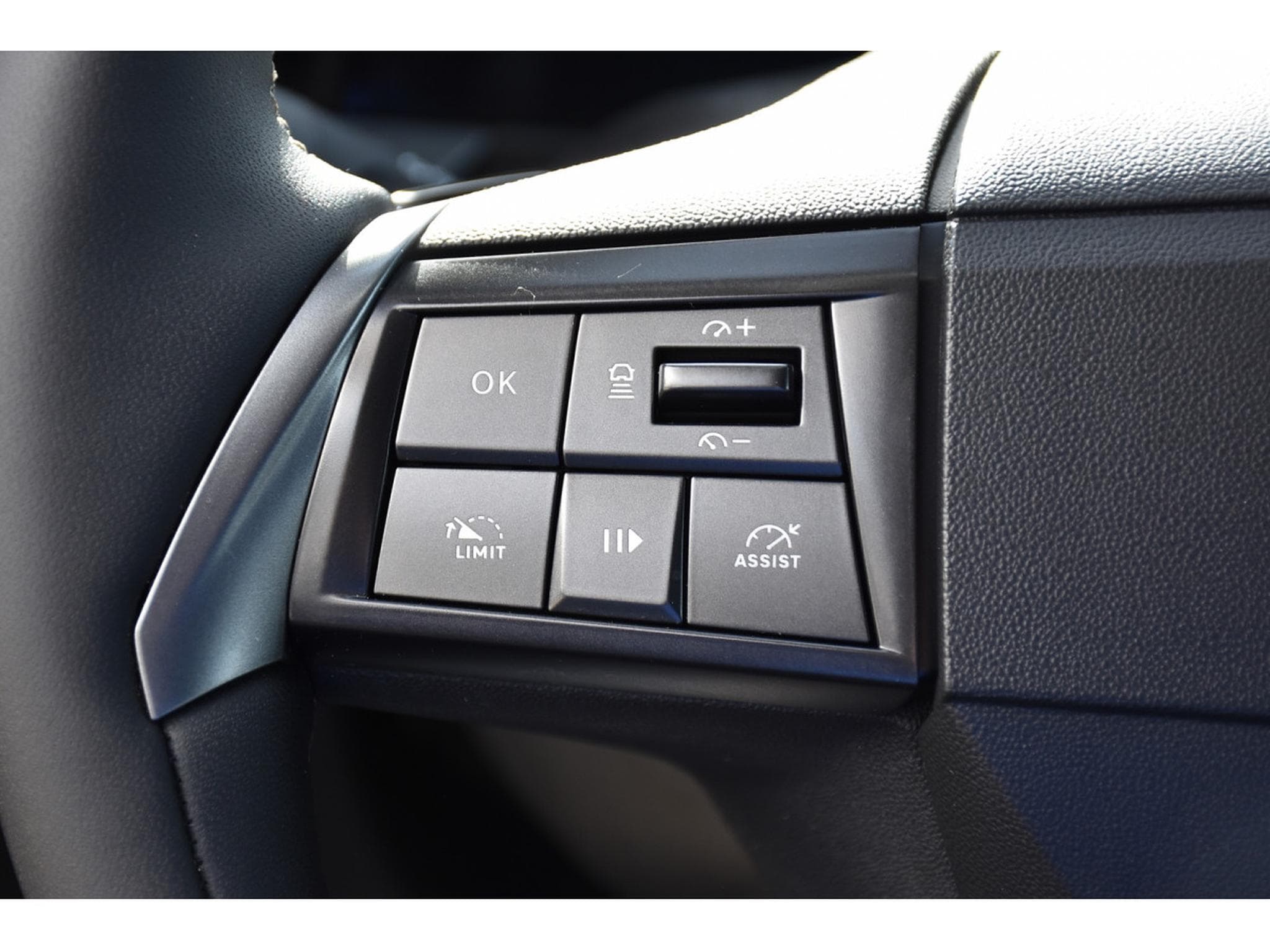 Opel Mokka 1.2 Turbo MHEV Edition e-DCT6 ACC SIDE GPS CAM 1° MAIN (2025) - Photo 23