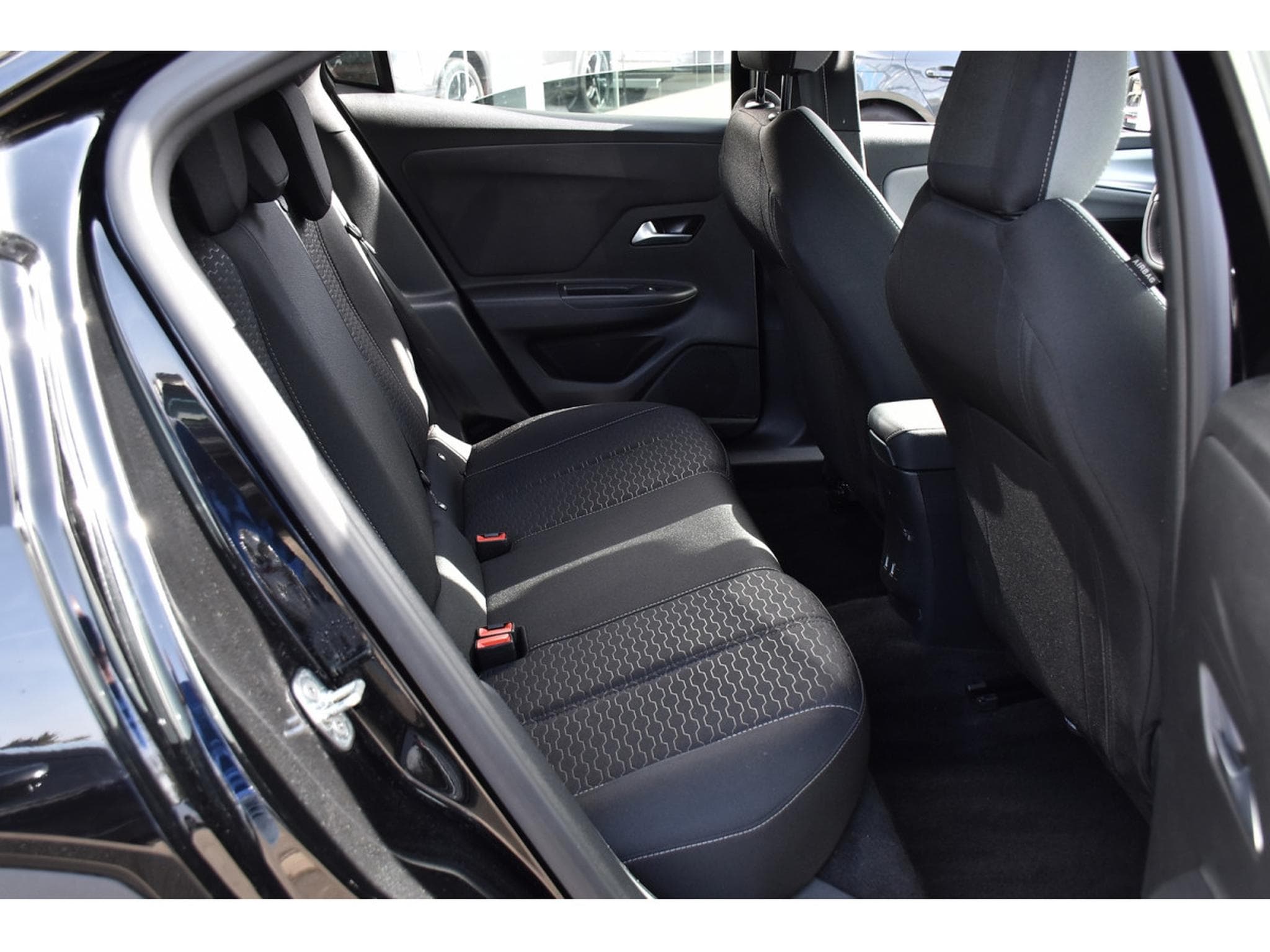 Opel Mokka 1.2 Turbo MHEV Edition e-DCT6 ACC SIDE GPS CAM 1° MAIN (2025) - Photo 8